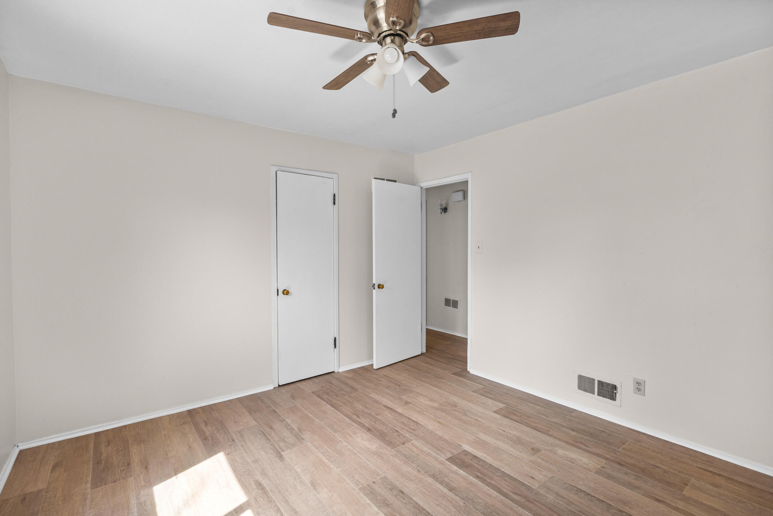 3209 LA VETA Drive