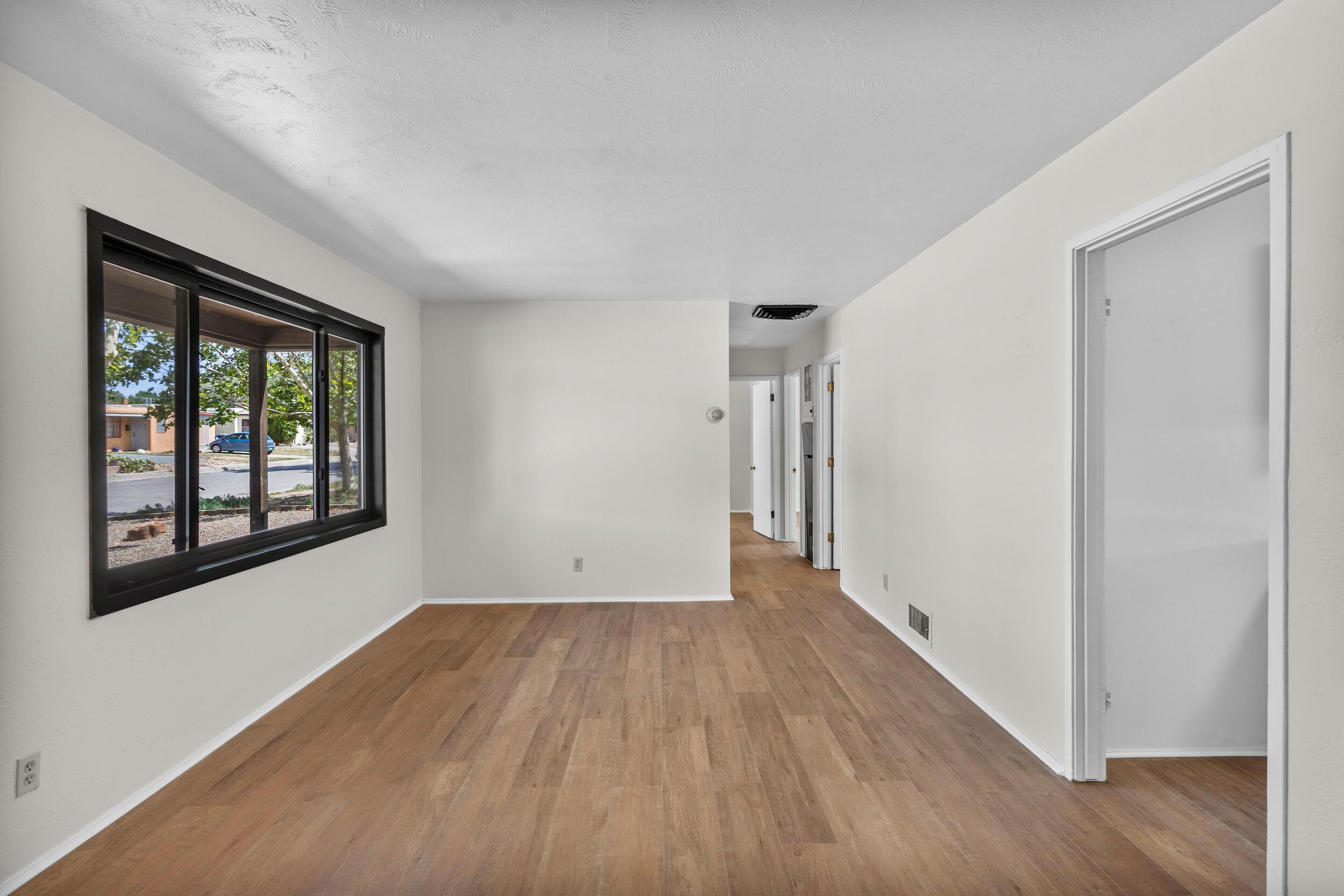 3209 LA VETA Drive