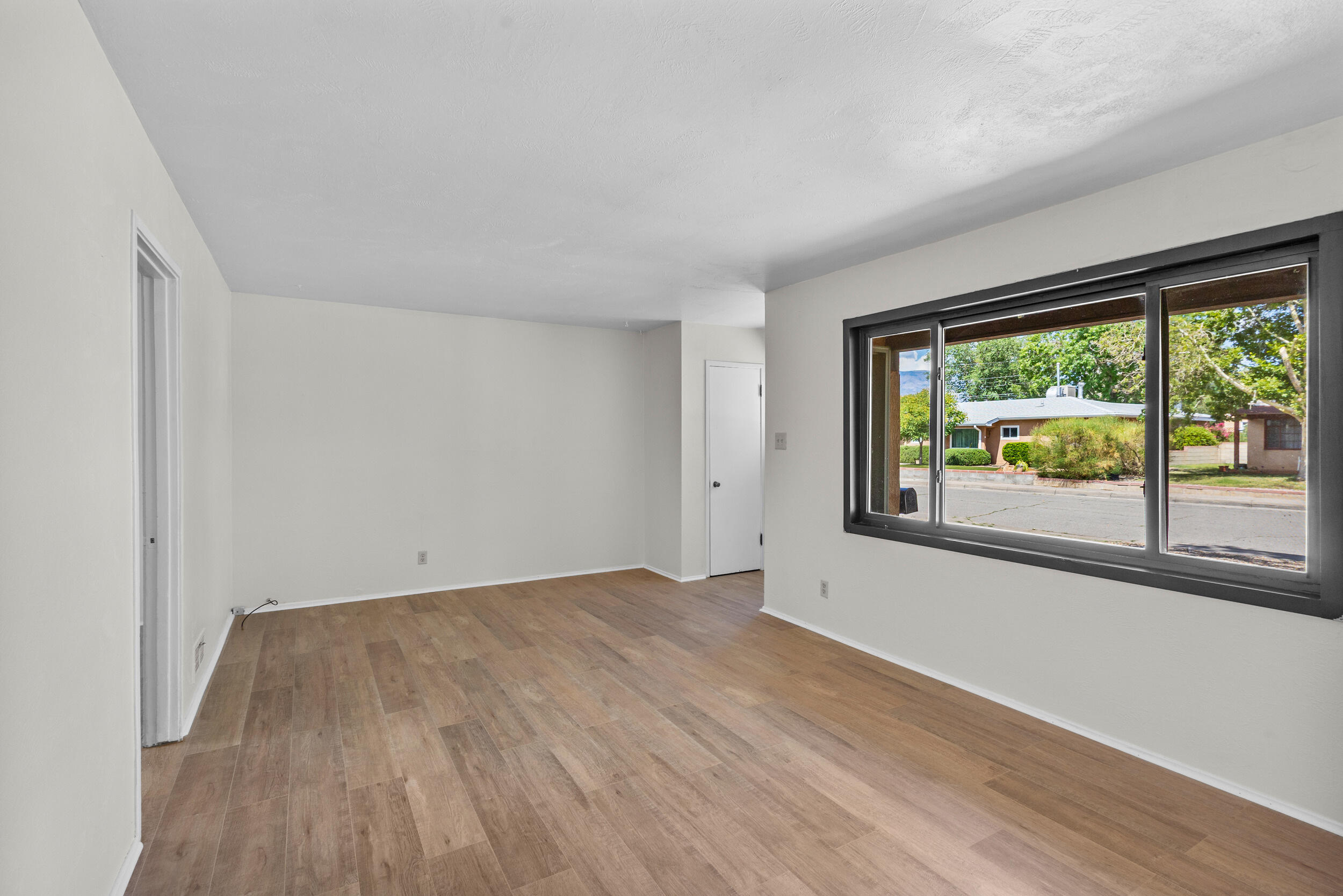 3209 LA VETA Drive