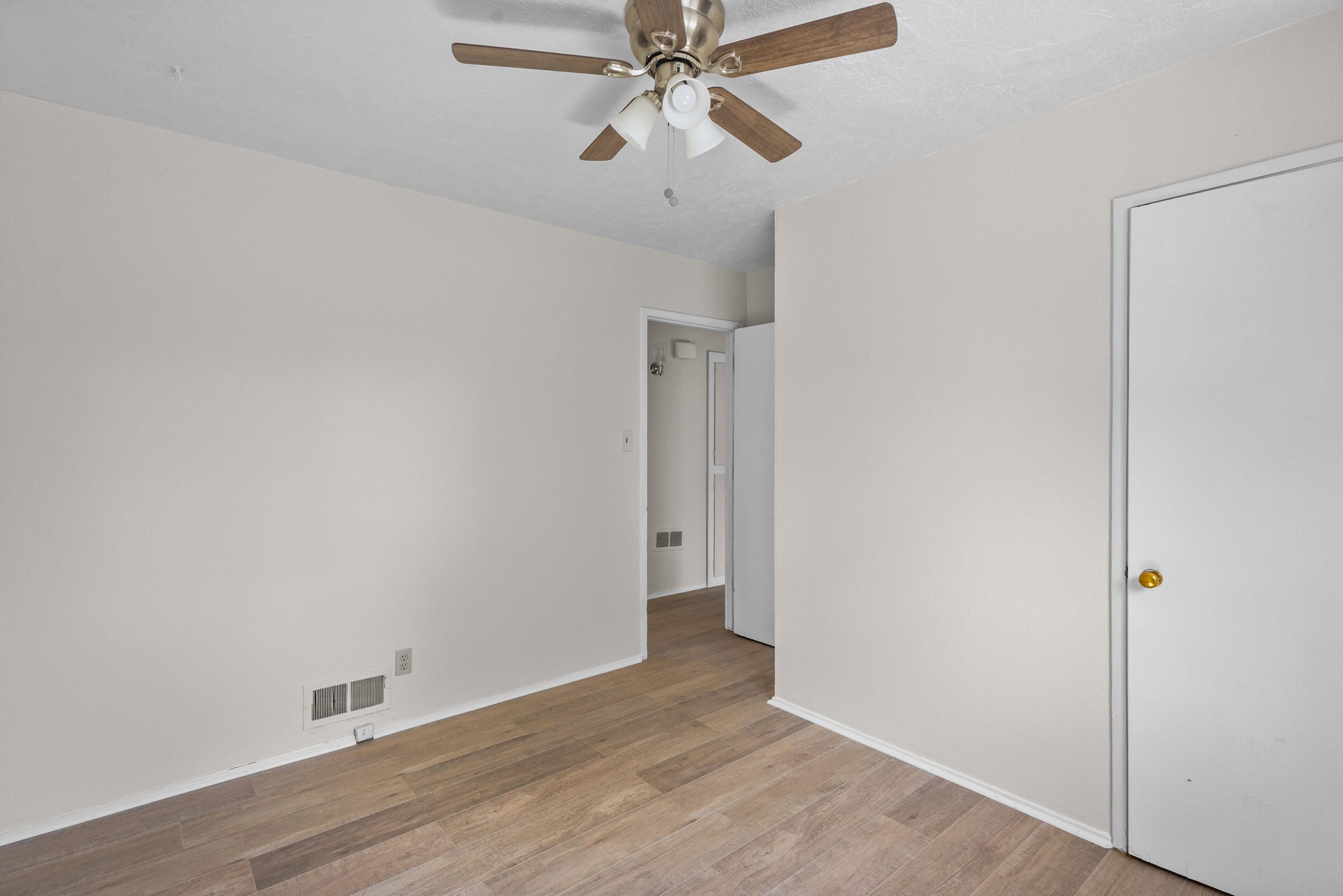 3209 LA VETA Drive