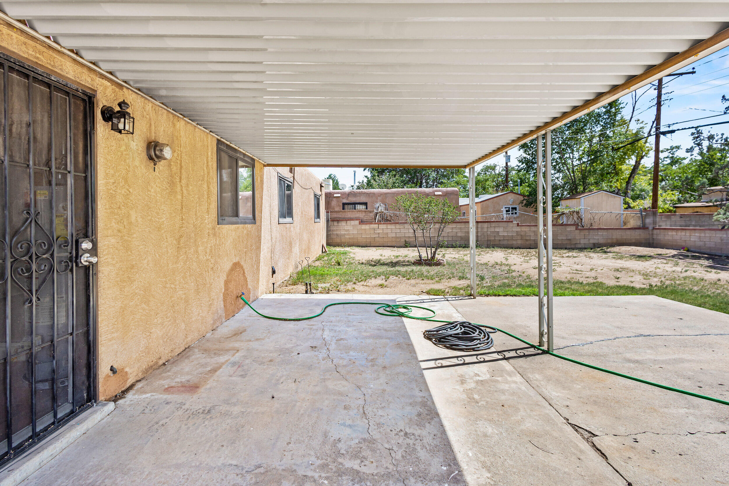 3209 LA VETA Drive