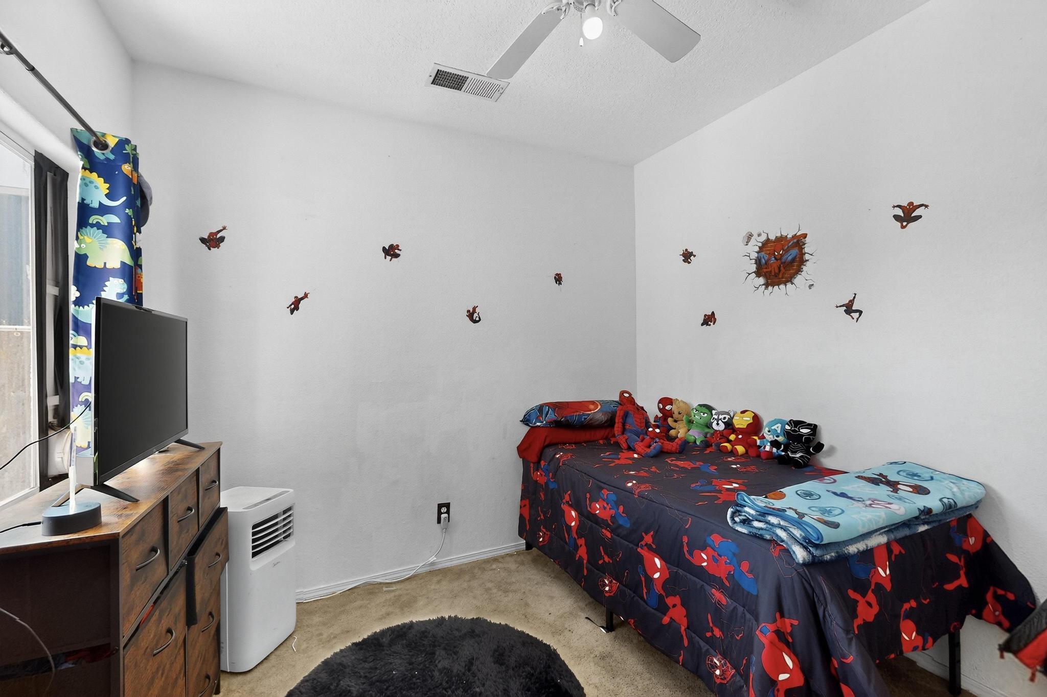 623 DESERT Drive SW