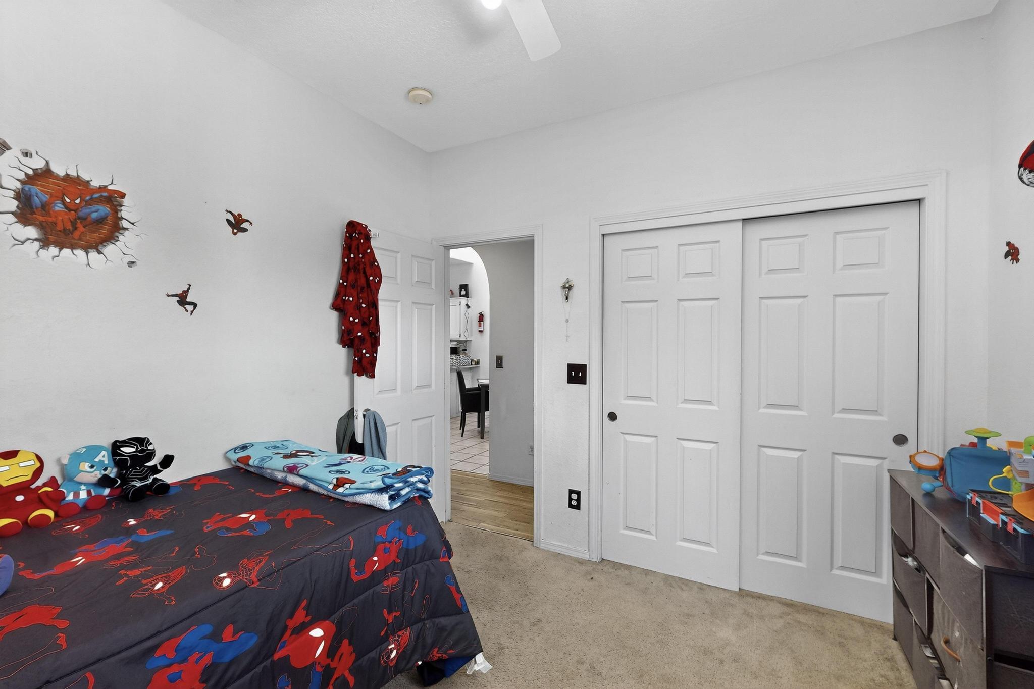 623 DESERT Drive SW