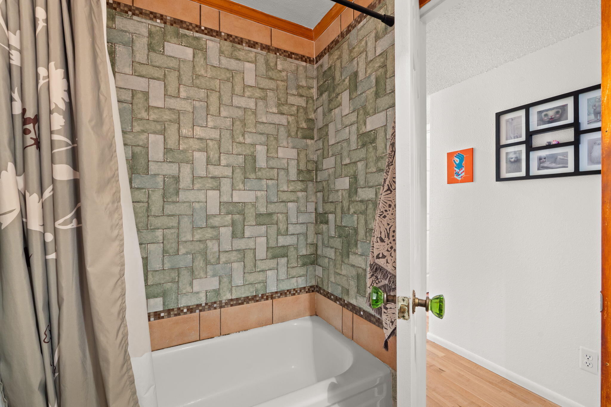 14100 Mel Smith Road NE