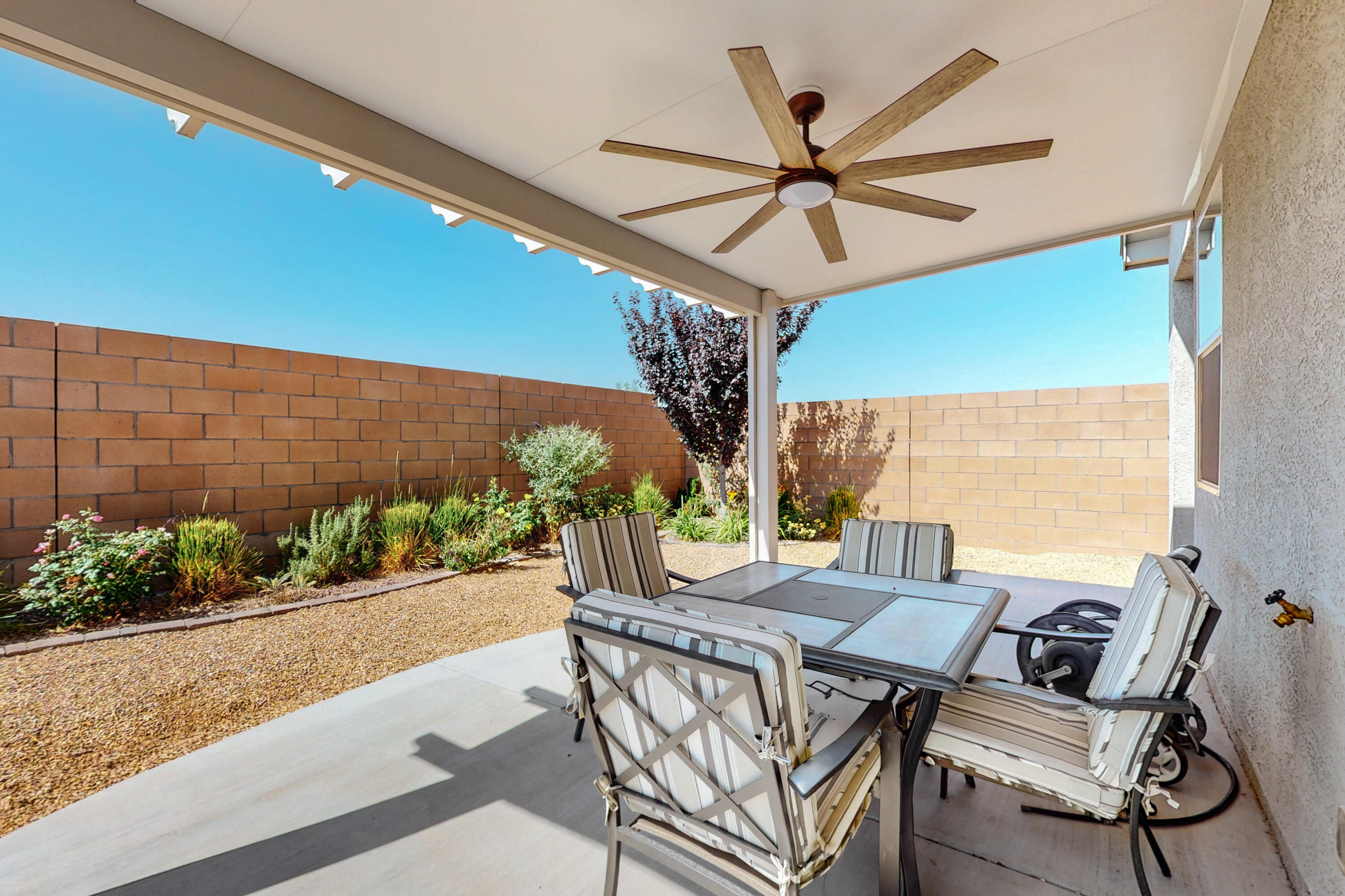 4842 MOUNT SALAS Street NE