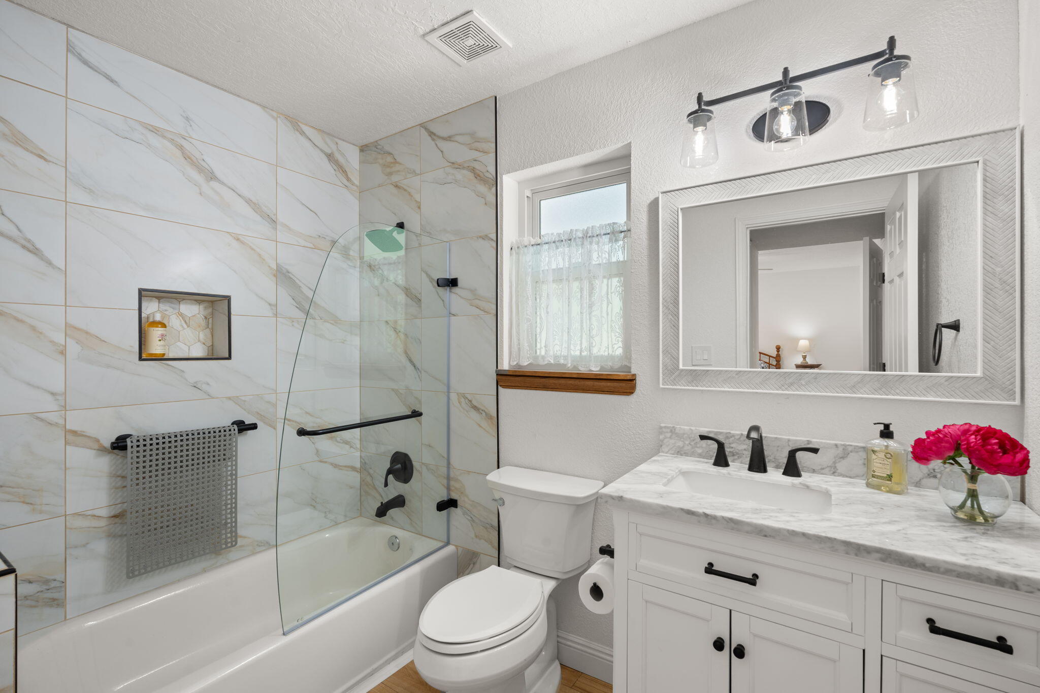 3040 SOMBRA DEL RIO NW