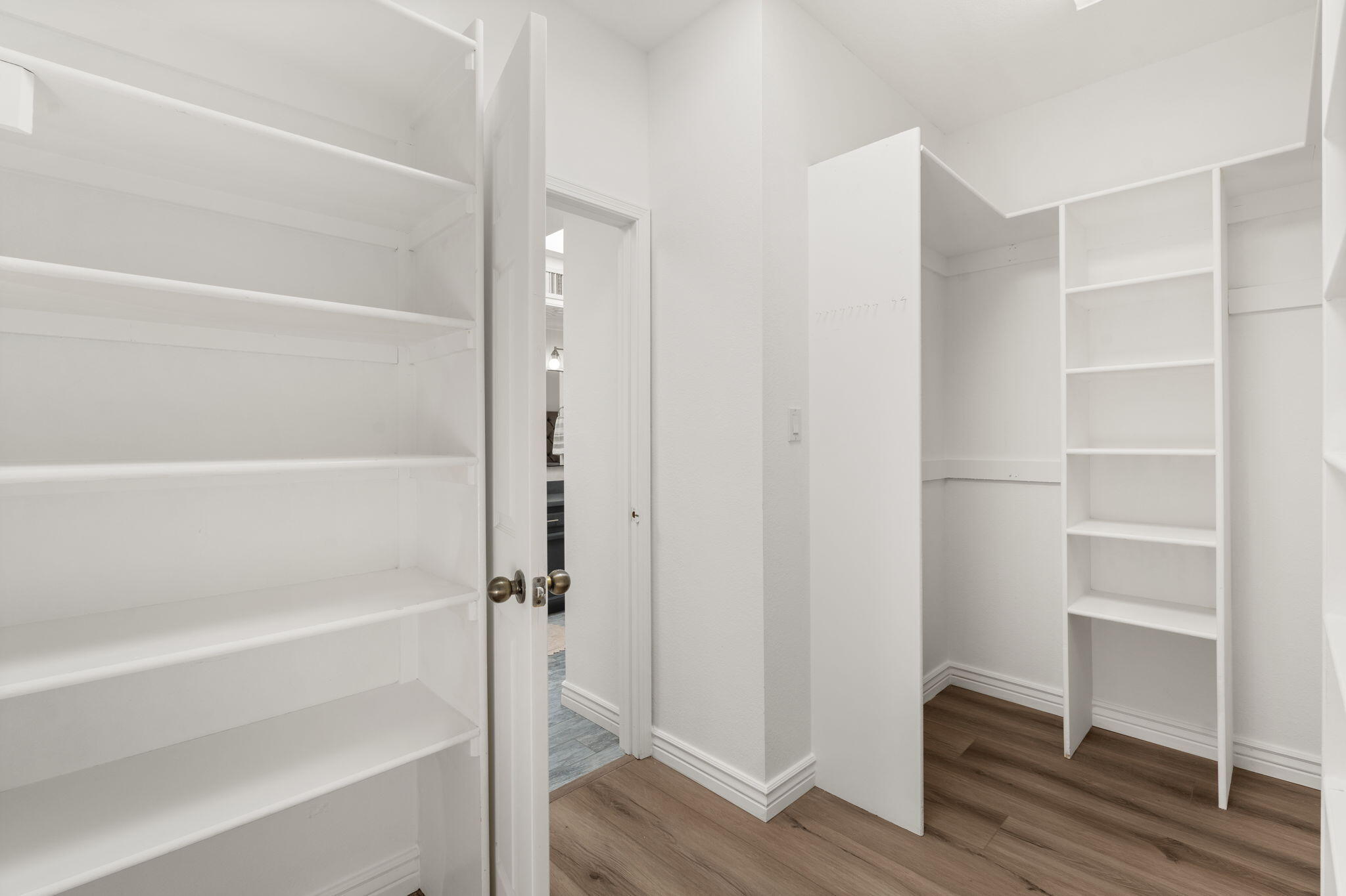 5144 ROANOKE Avenue NW