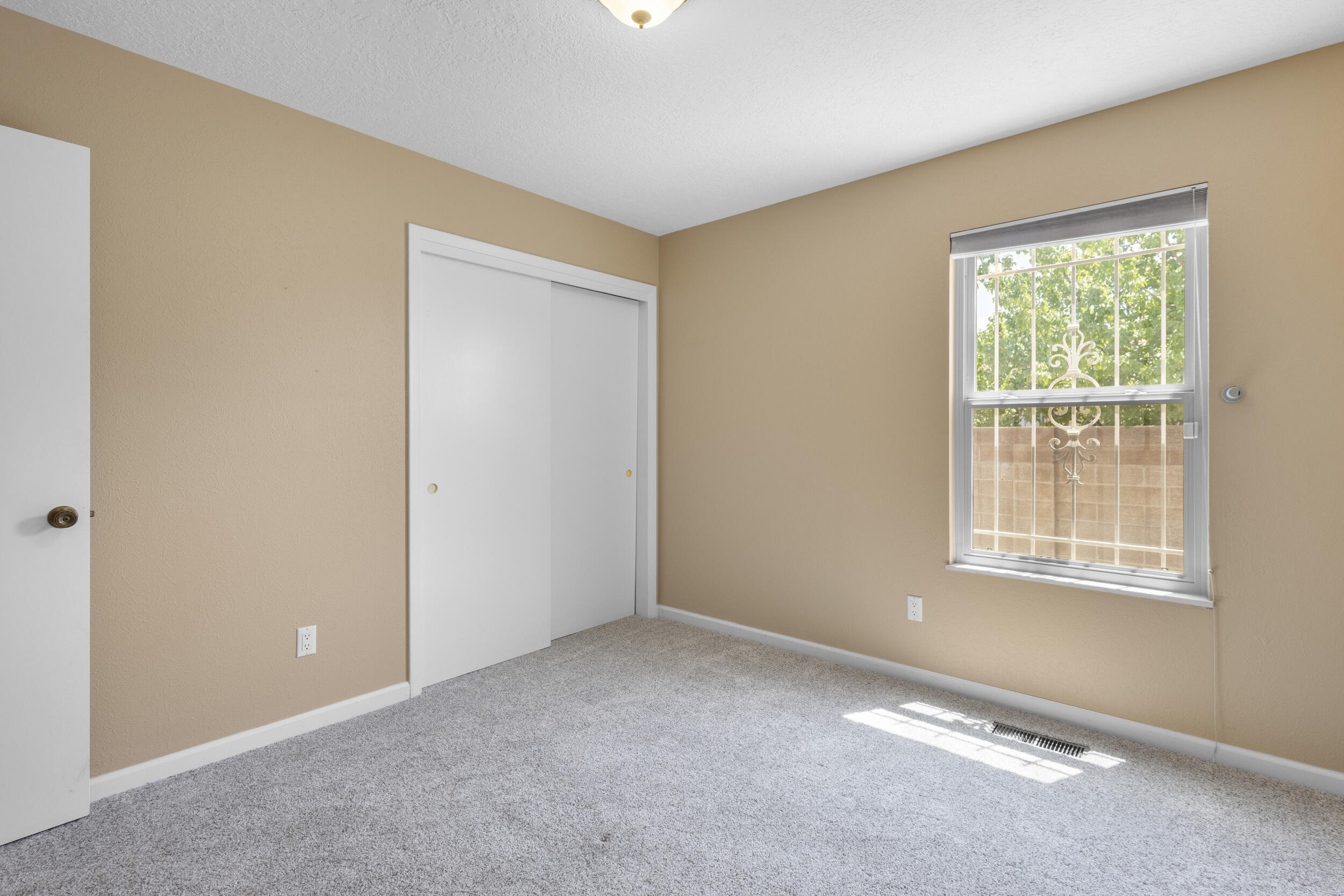 6341 ADMIRAL RICKOVER Drive NE