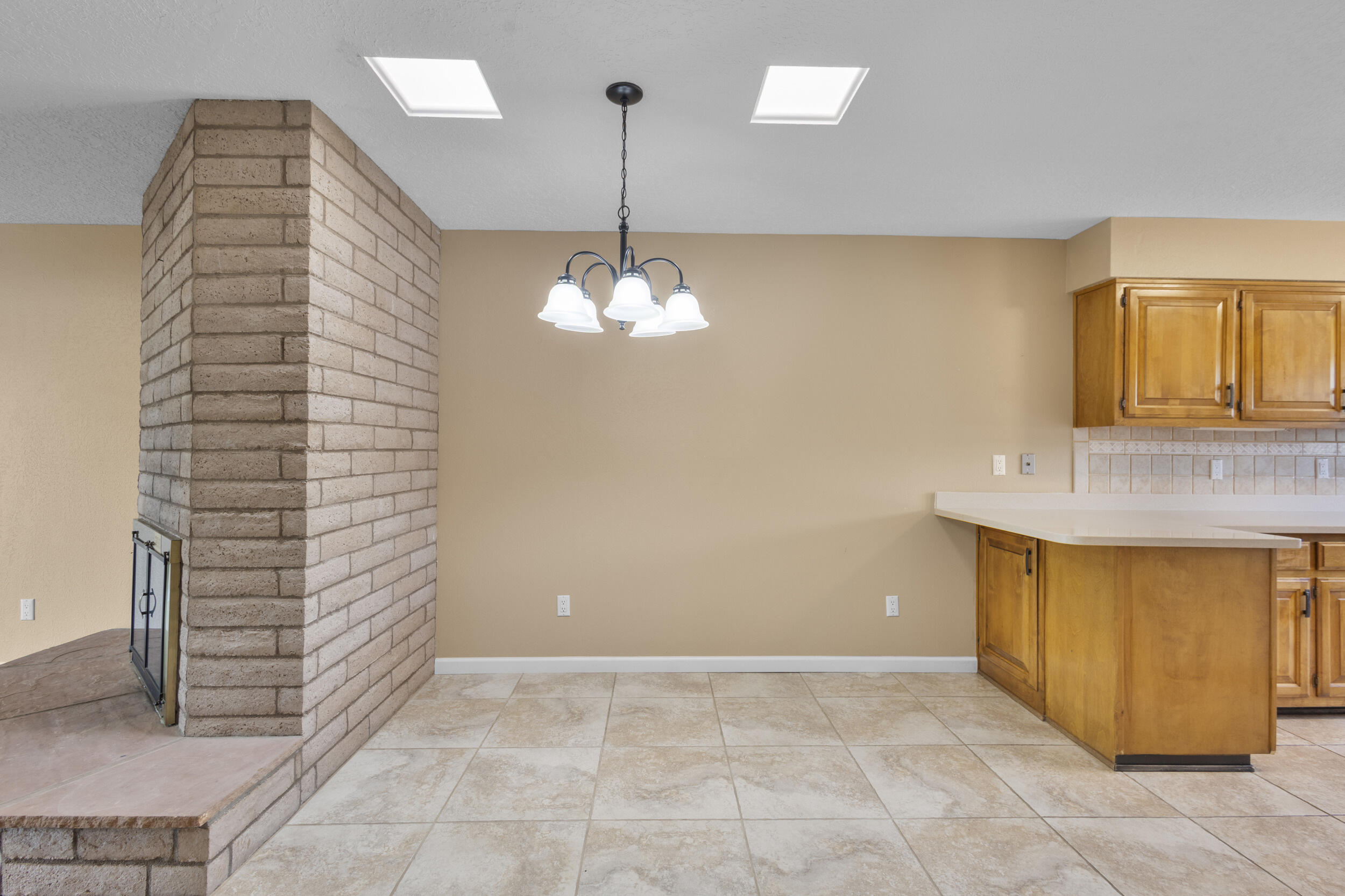 6341 ADMIRAL RICKOVER Drive NE