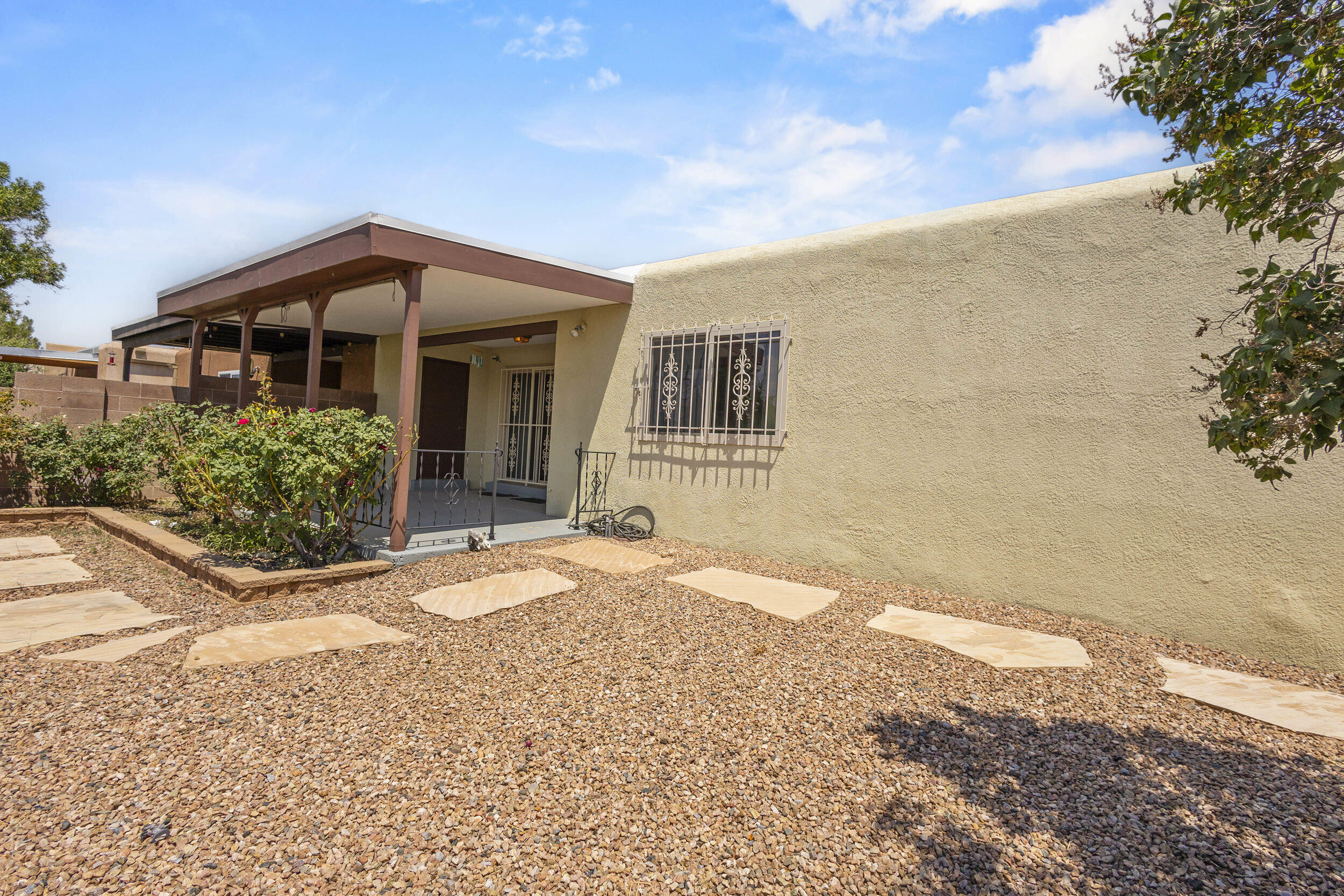 6341 ADMIRAL RICKOVER Drive NE