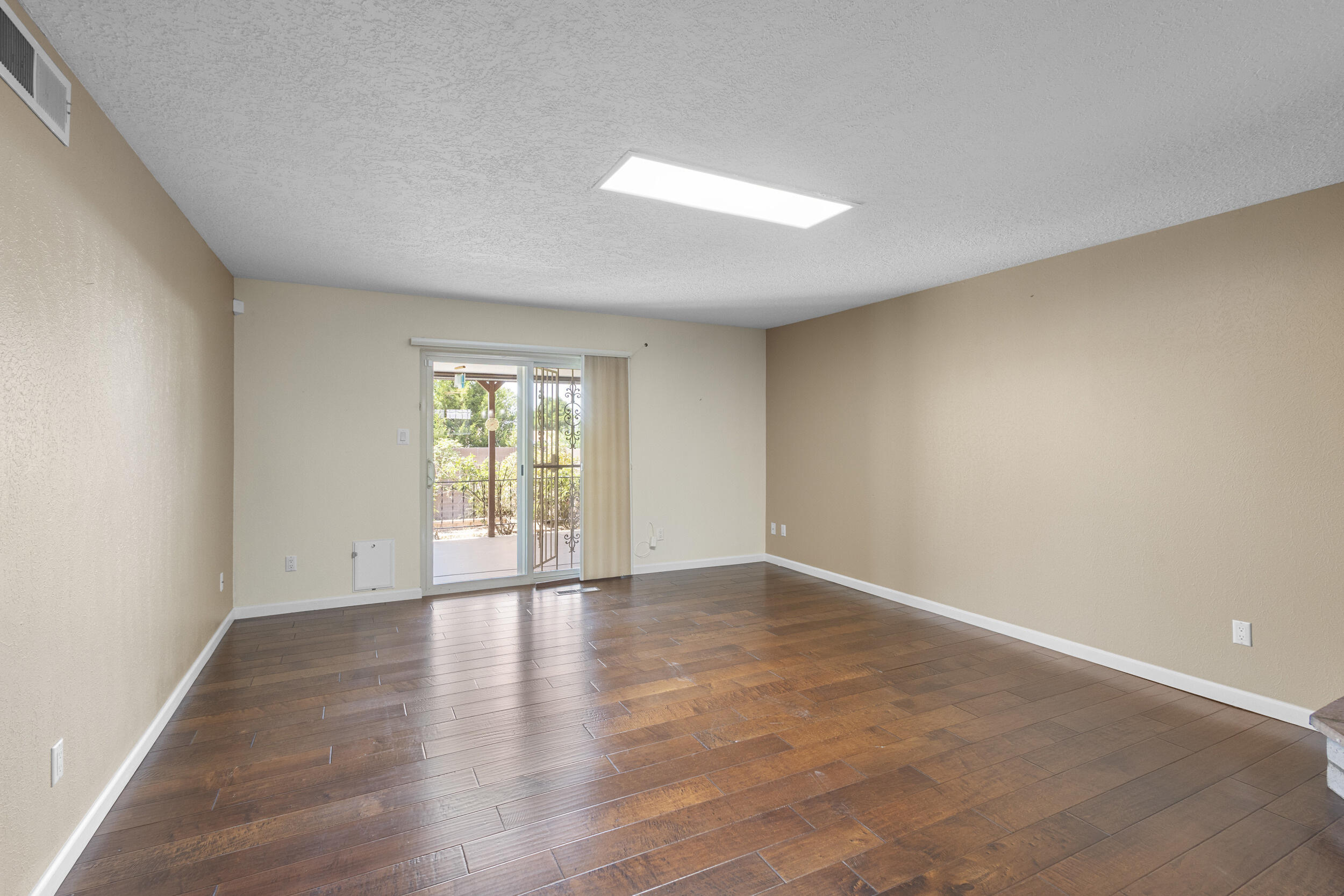 6341 ADMIRAL RICKOVER Drive NE