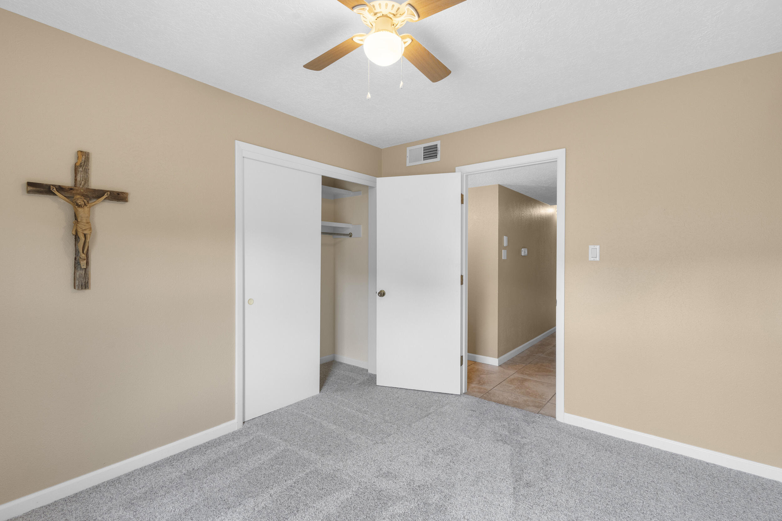 6341 ADMIRAL RICKOVER Drive NE