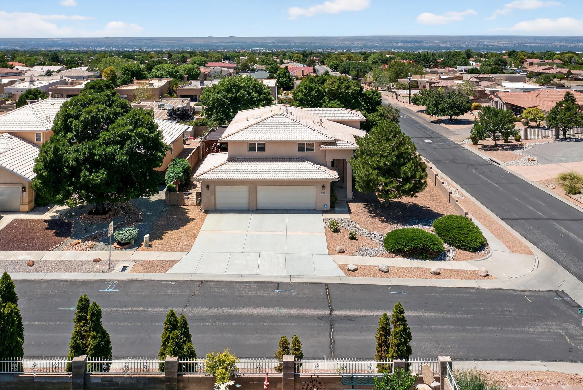 7423 WADI MUSA Drive NE