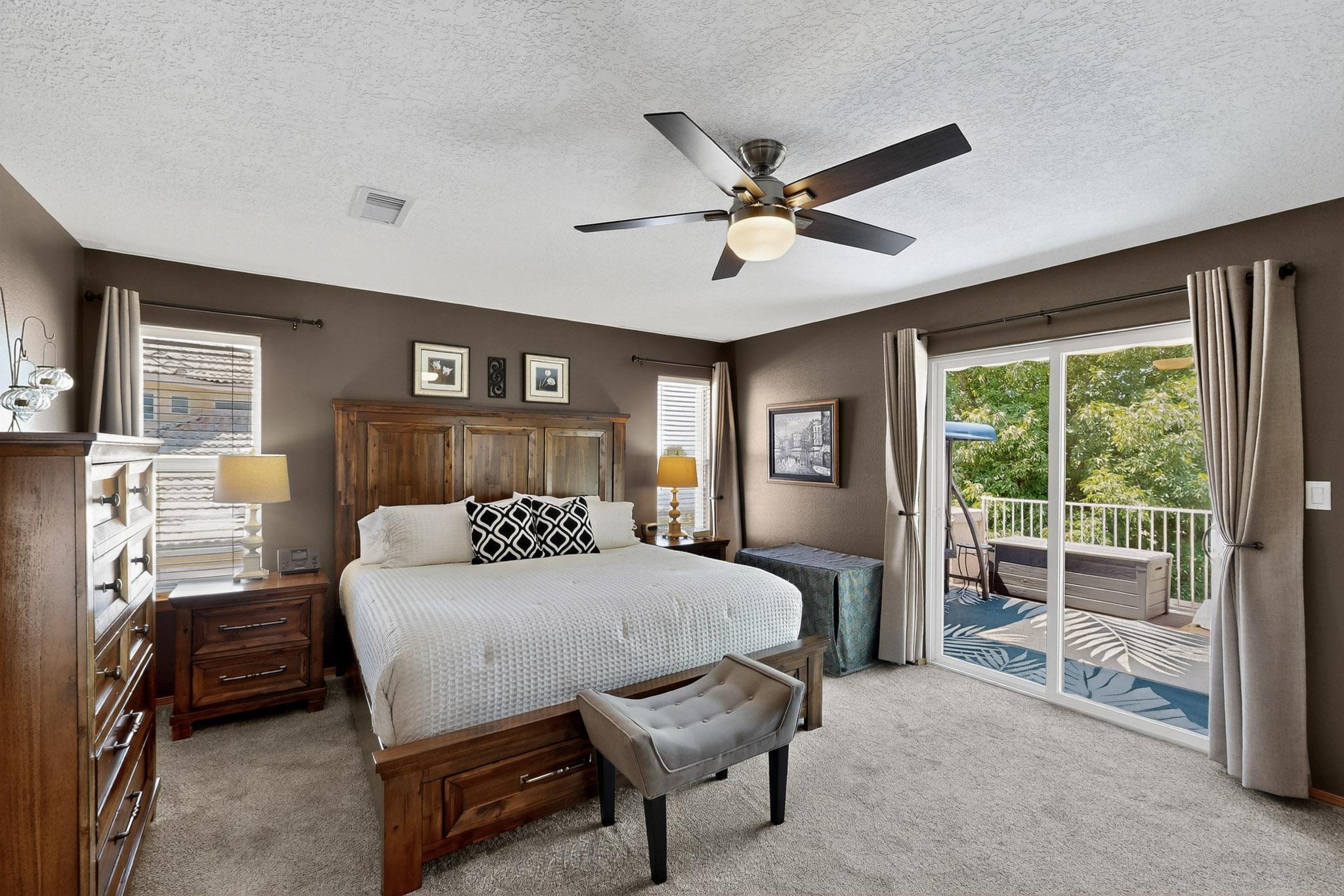 7423 WADI MUSA Drive NE