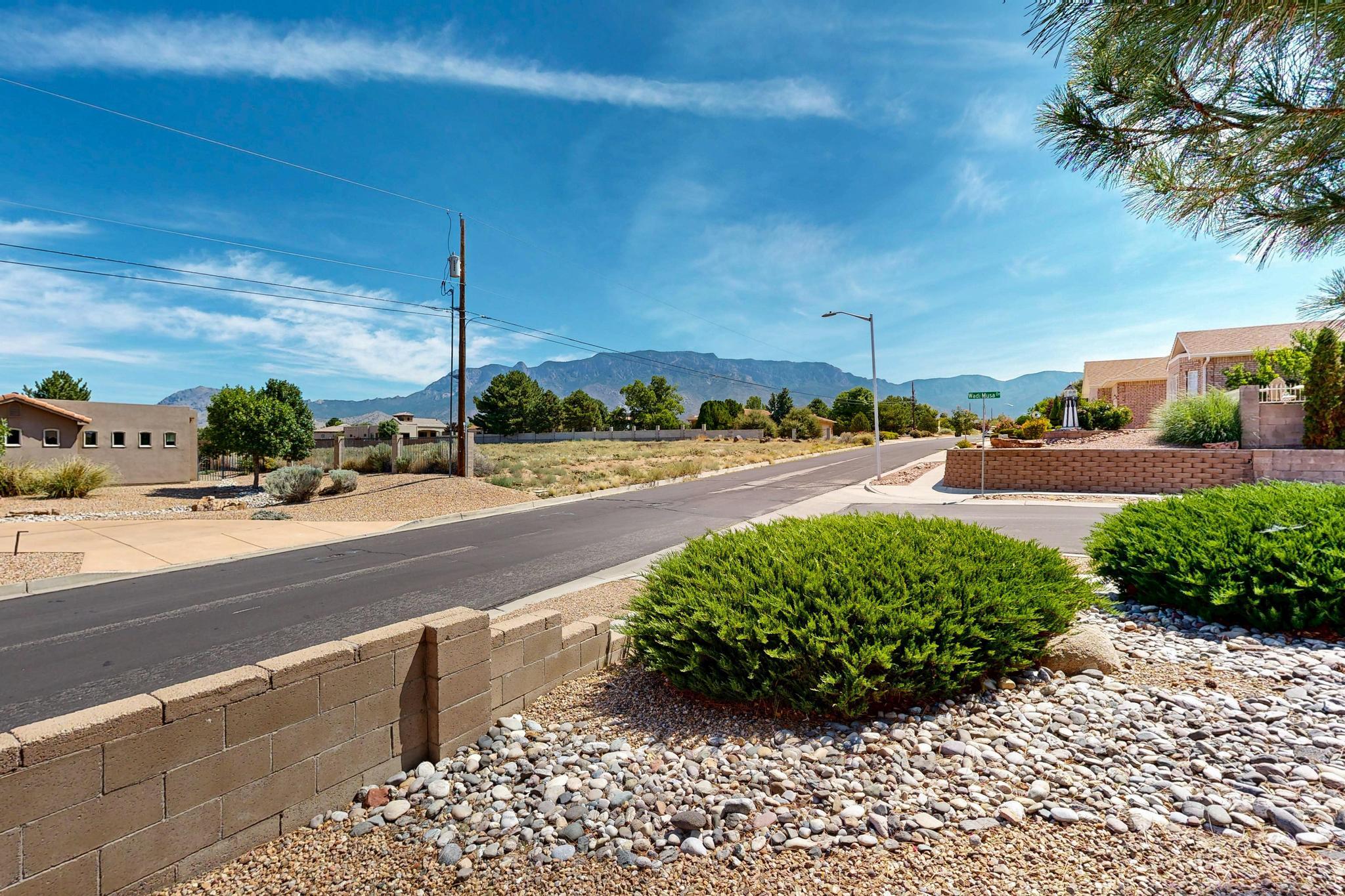 7423 WADI MUSA Drive NE