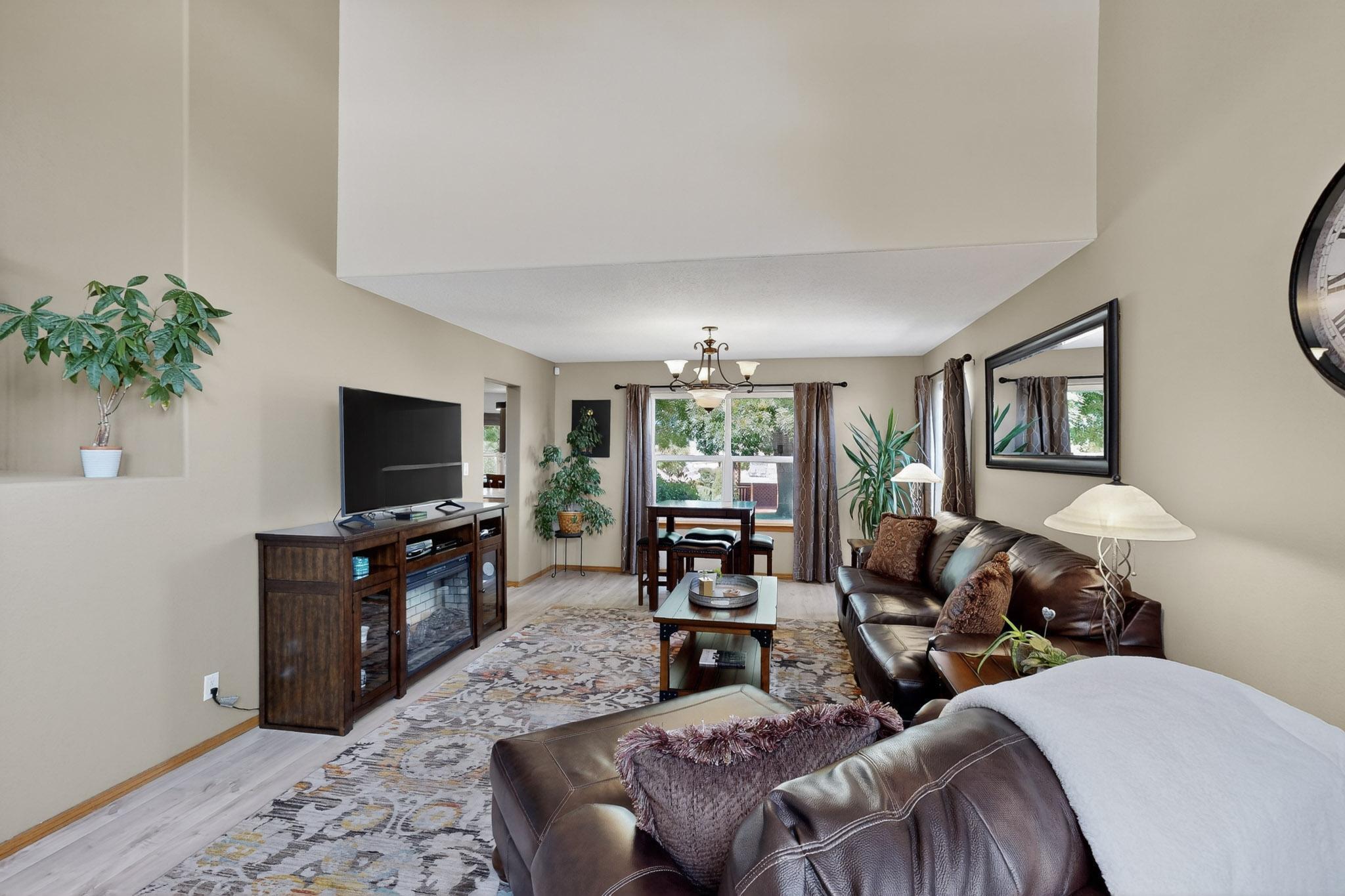 7423 WADI MUSA Drive NE