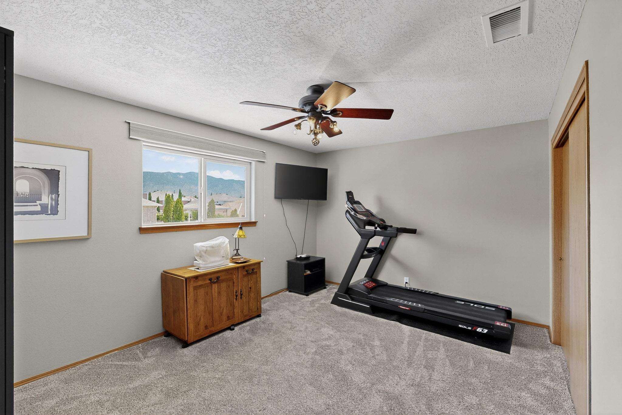 7423 WADI MUSA Drive NE