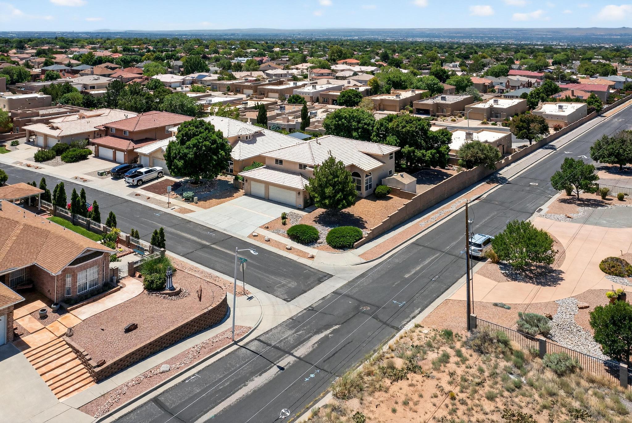 7423 WADI MUSA Drive NE