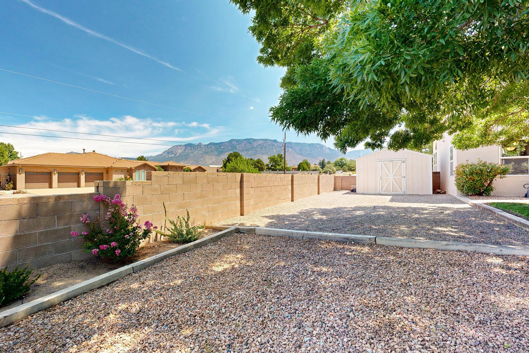 7423 WADI MUSA Drive NE