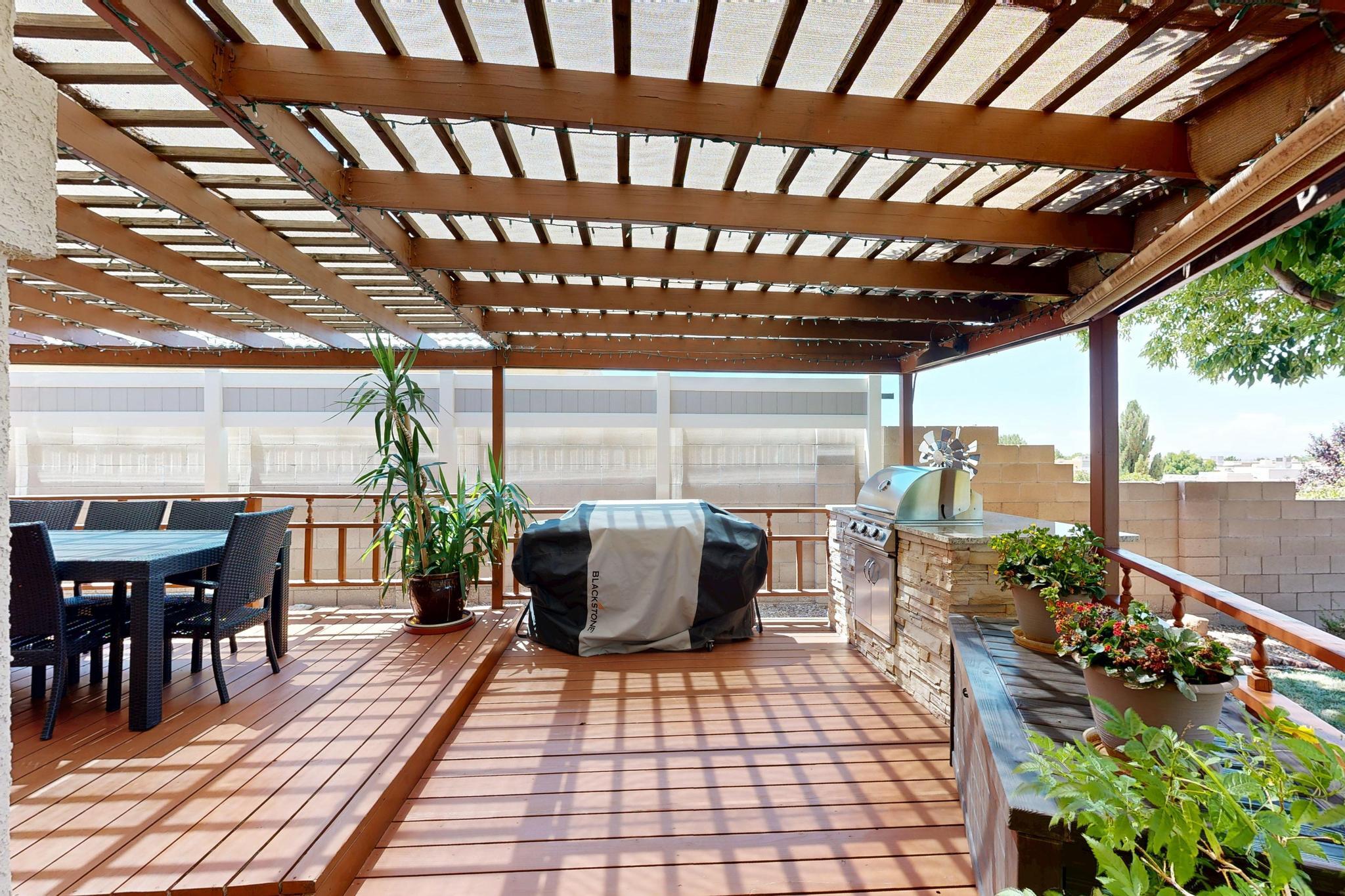 7423 WADI MUSA Drive NE