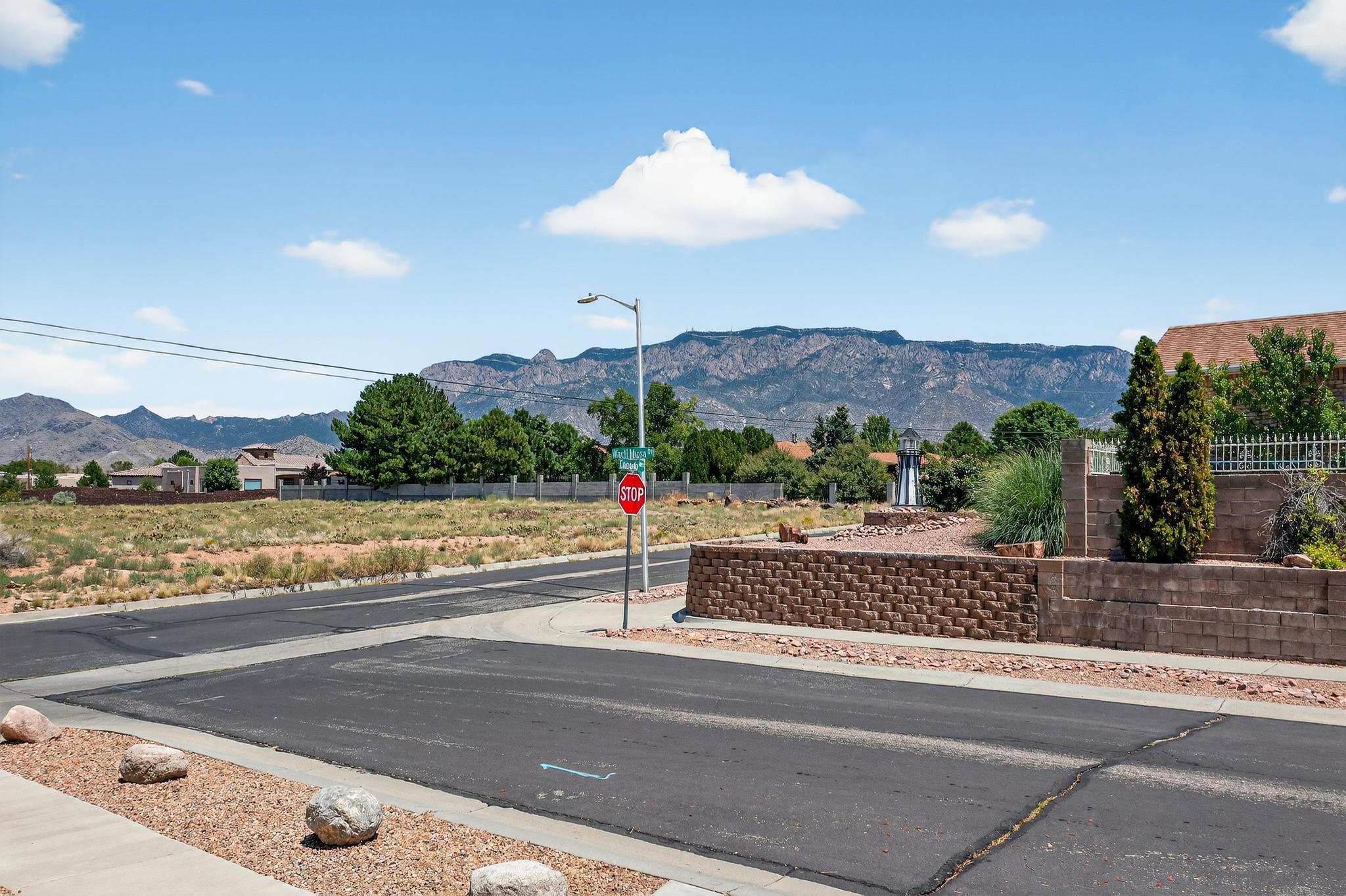 7423 WADI MUSA Drive NE