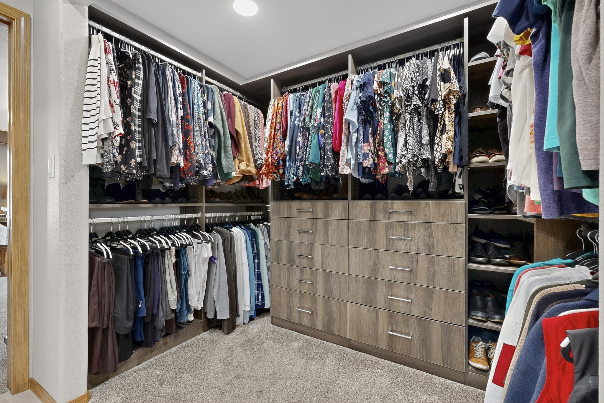 7423 WADI MUSA Drive NE