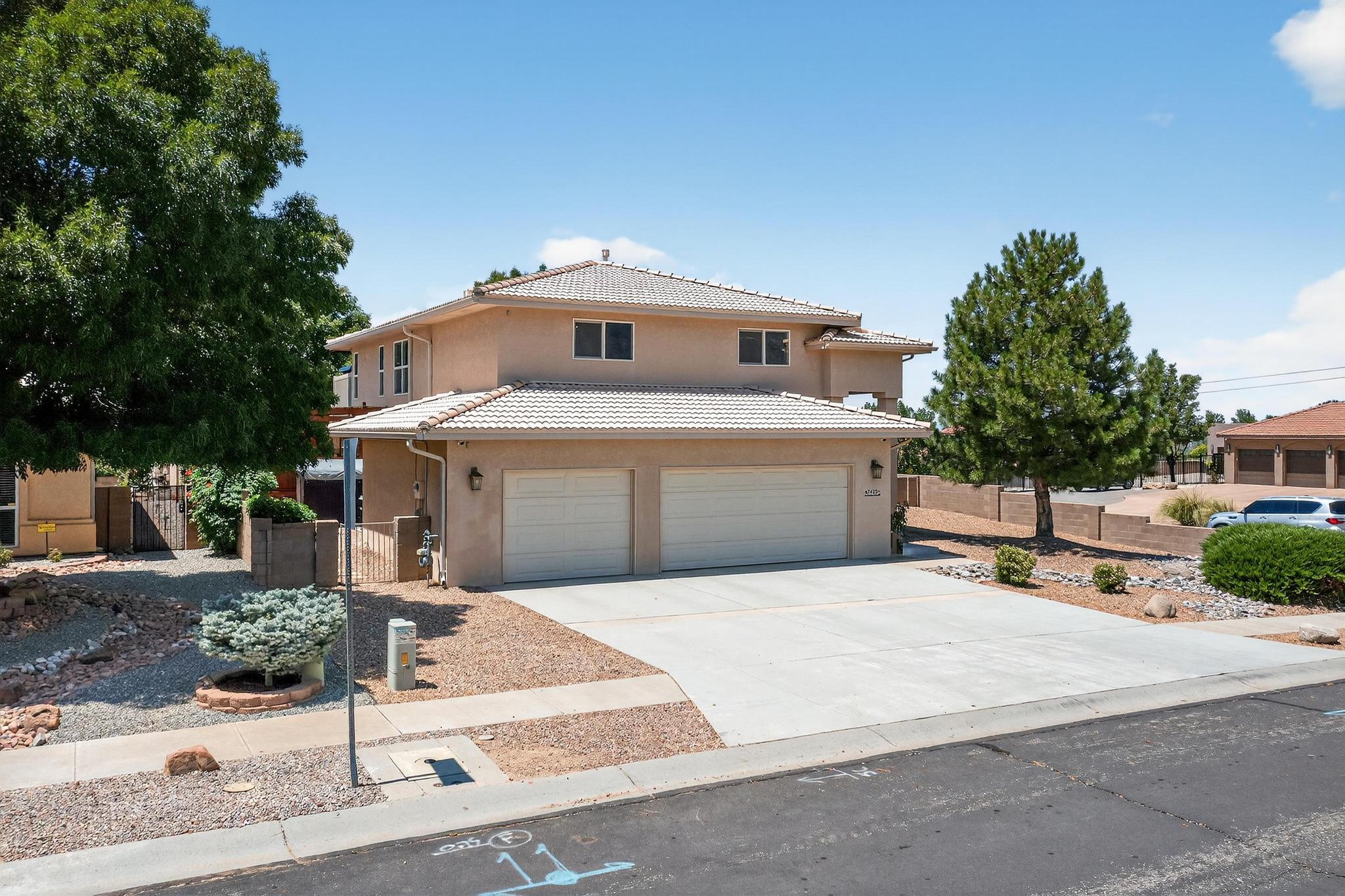 7423 WADI MUSA Drive NE