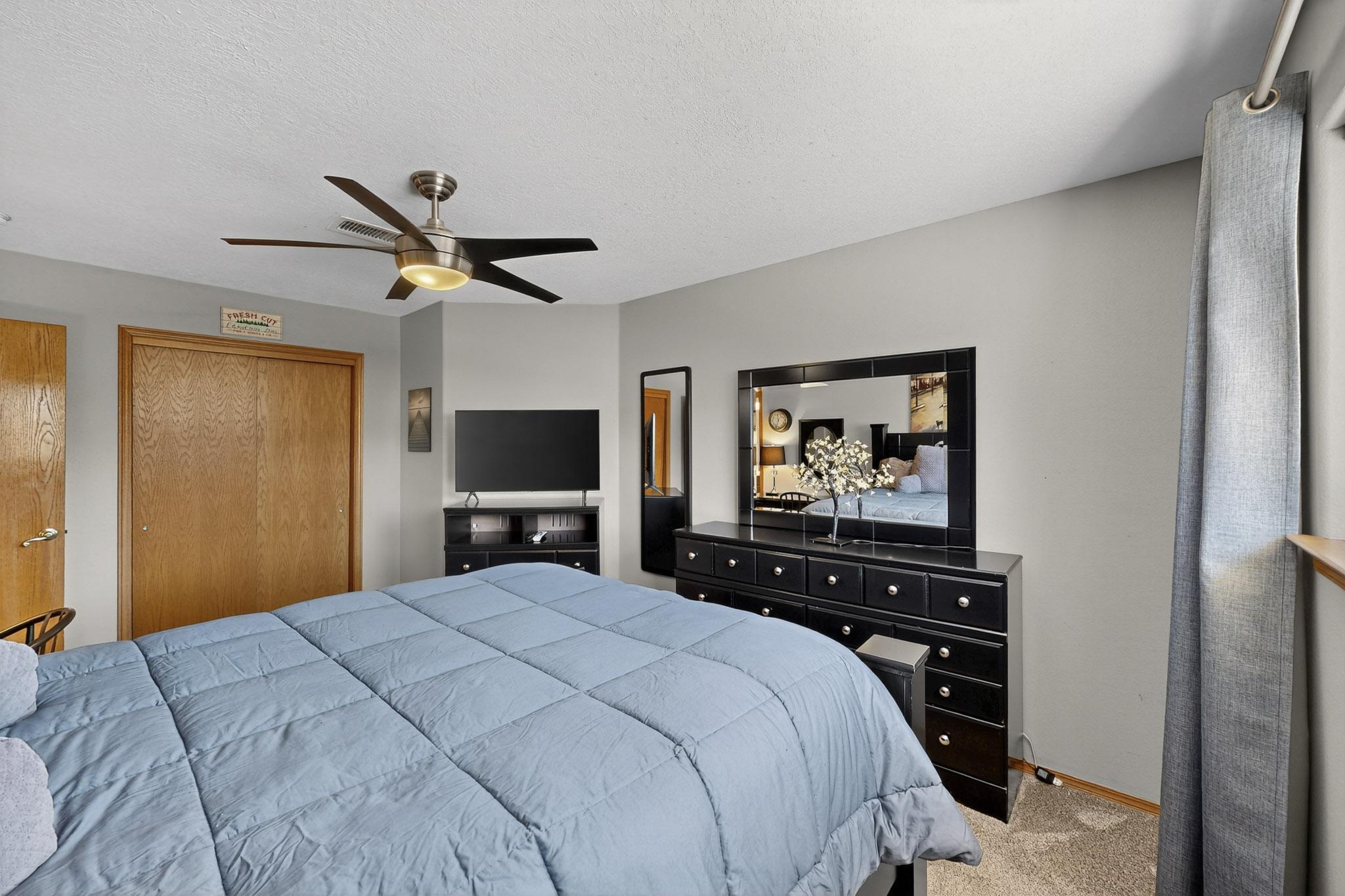 7423 WADI MUSA Drive NE