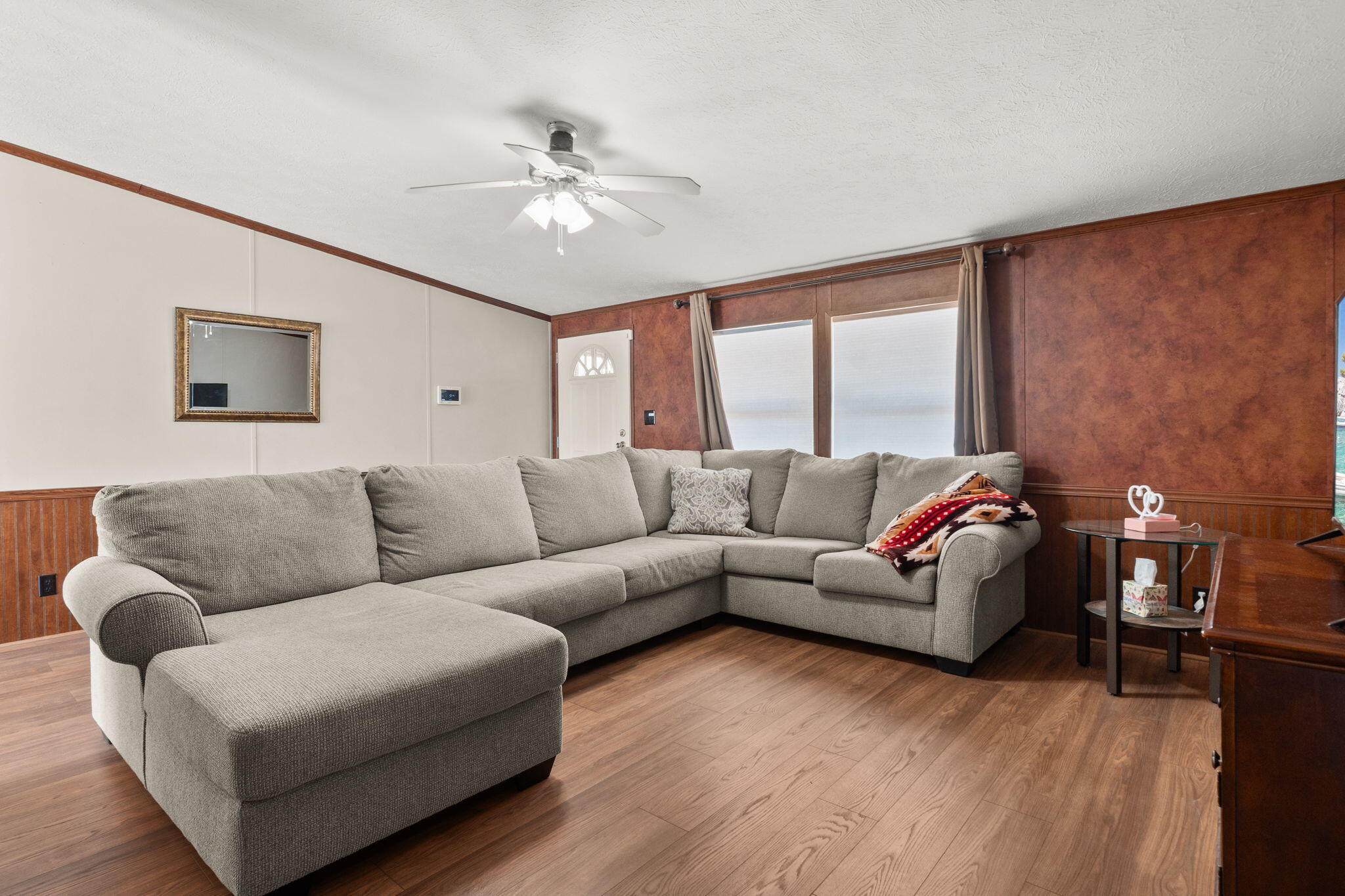 6617 JADE PARK Avenue NE