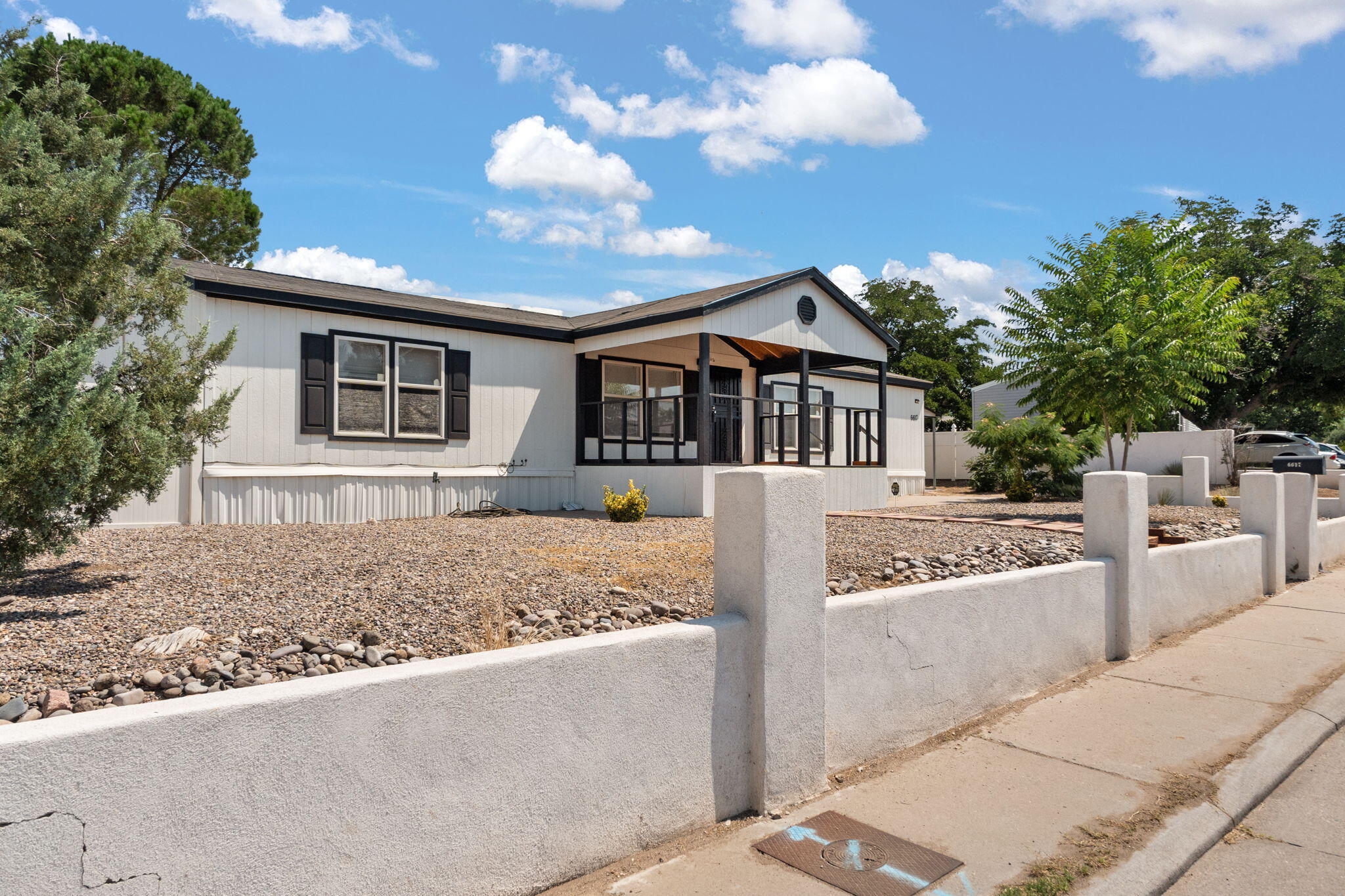 6617 JADE PARK Avenue NE