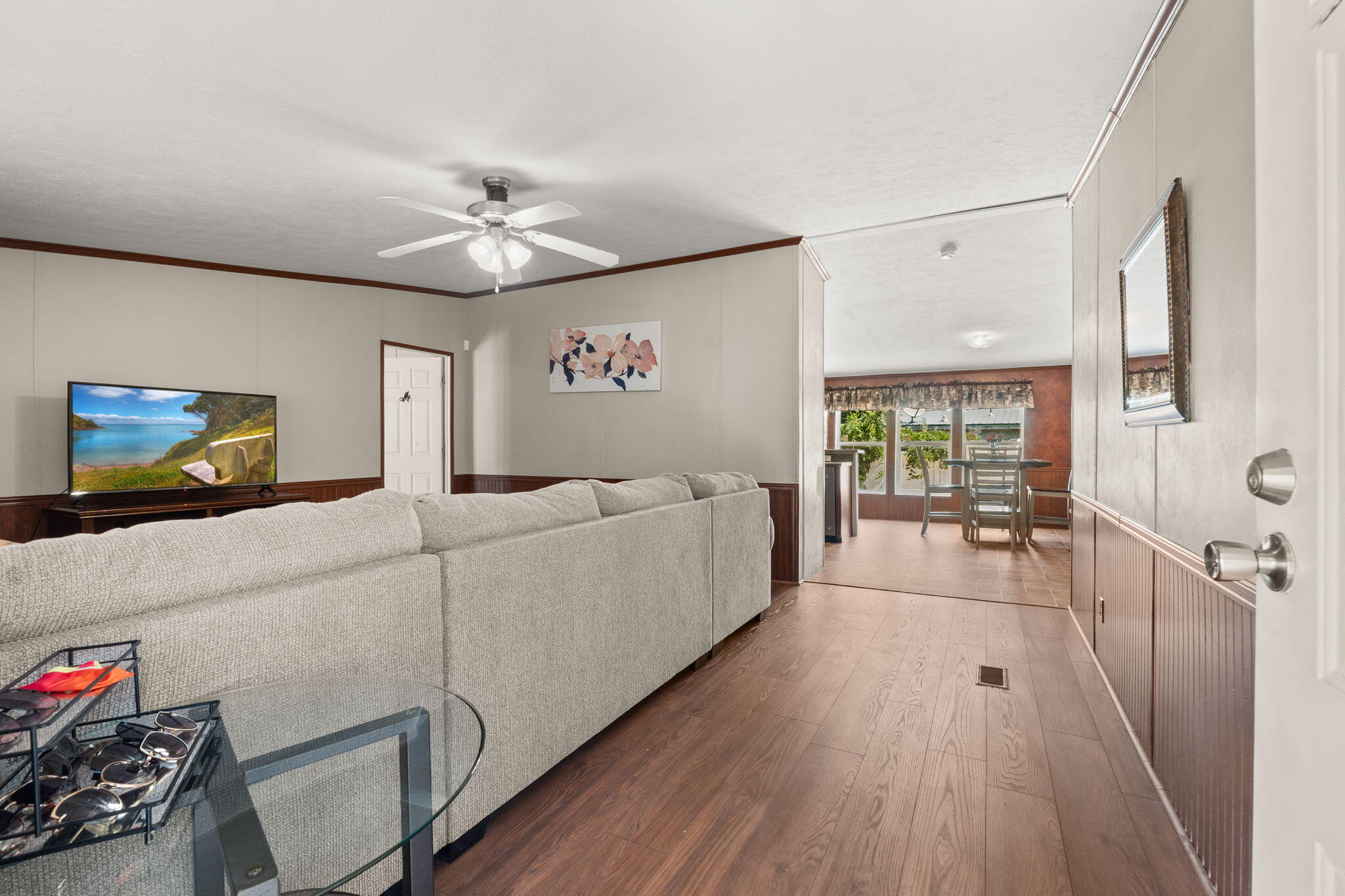 6617 JADE PARK Avenue NE