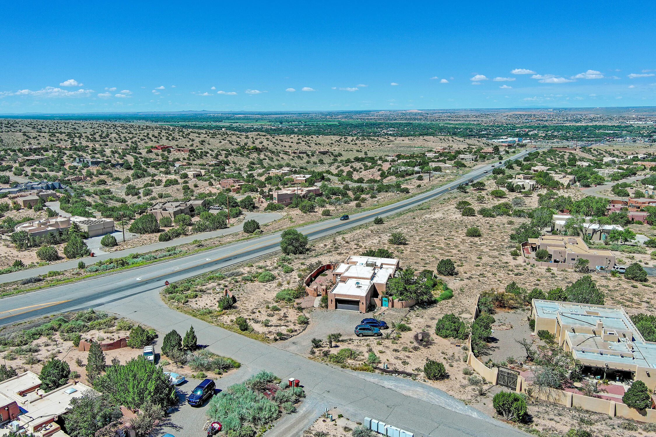 3 TRAILS WEST Road