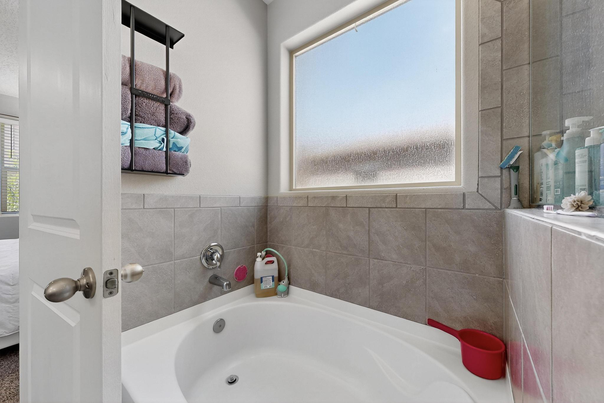 2119 Torrent Drive NW