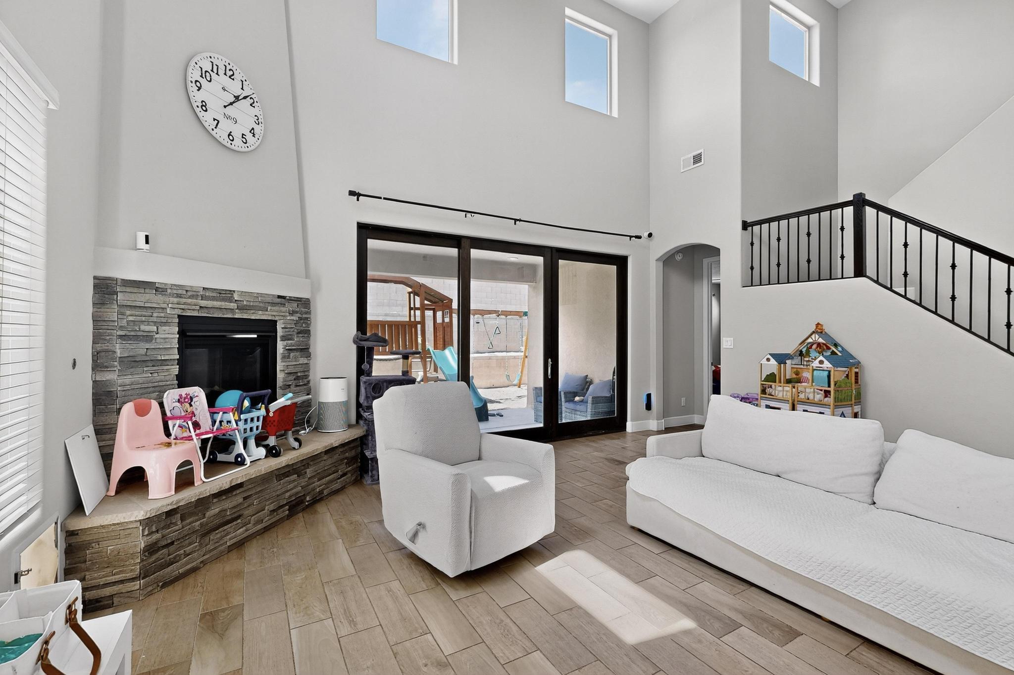 2119 Torrent Drive NW