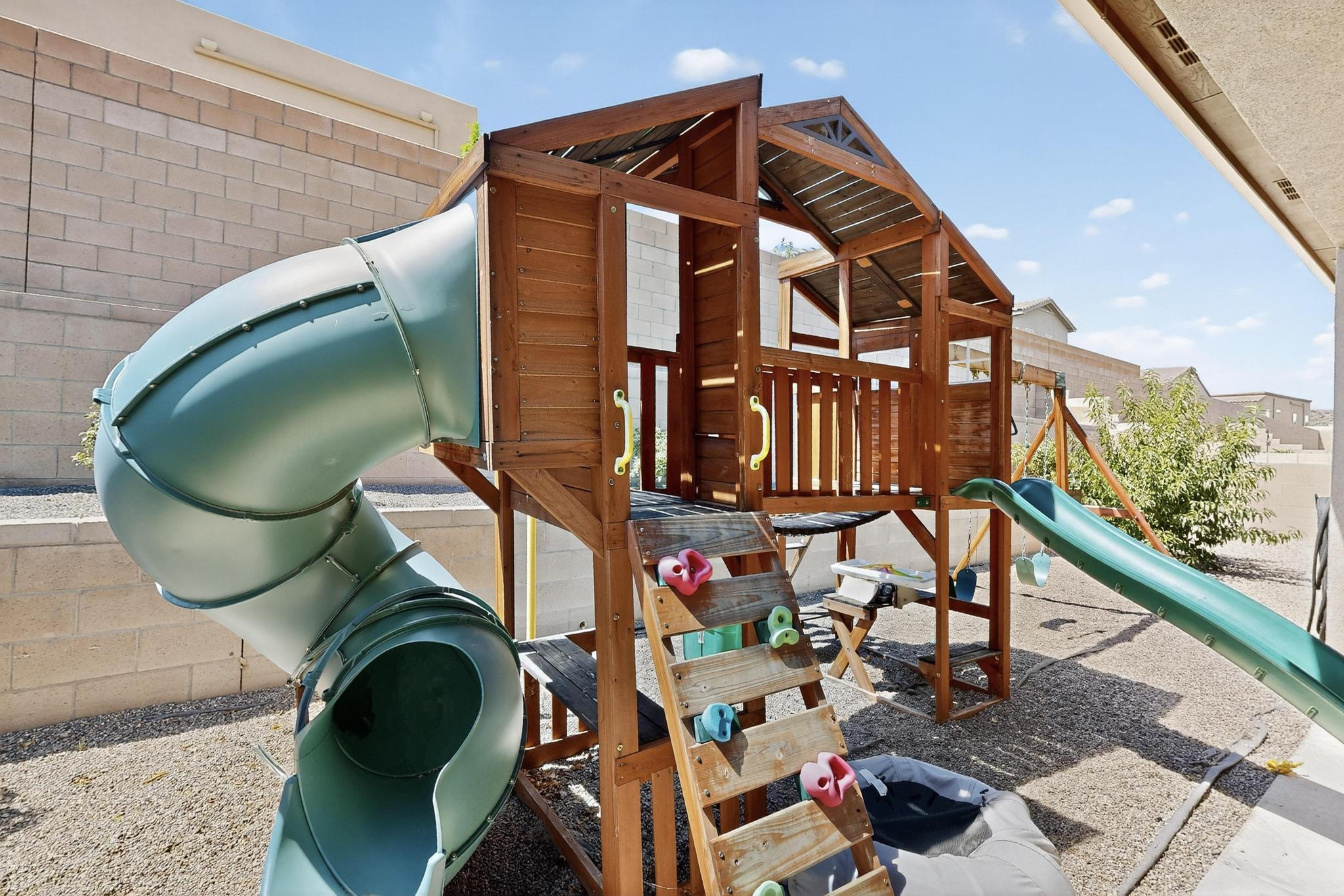 2119 Torrent Drive NW