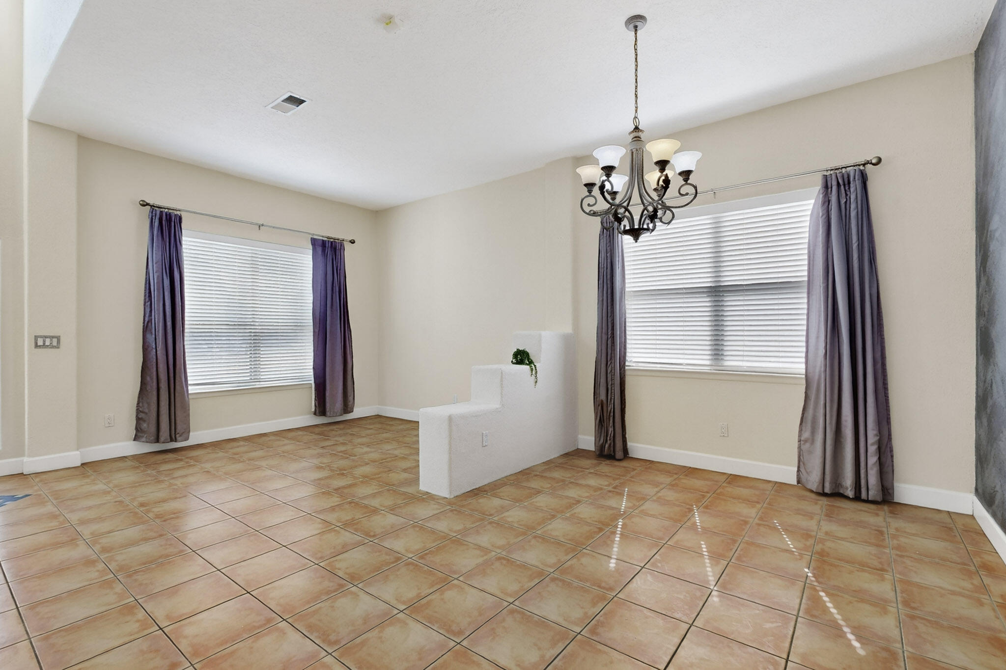 10809 CHICOBUSH Drive NW