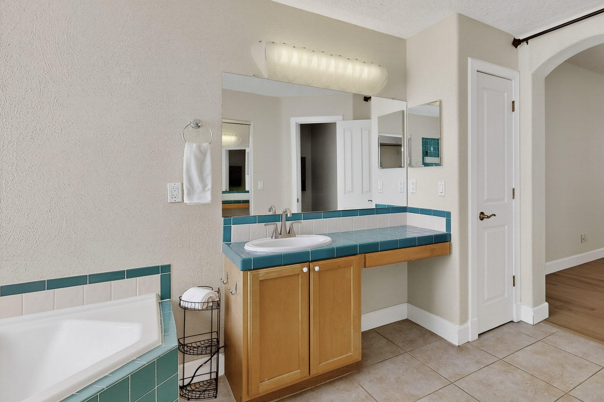 10809 CHICOBUSH Drive NW