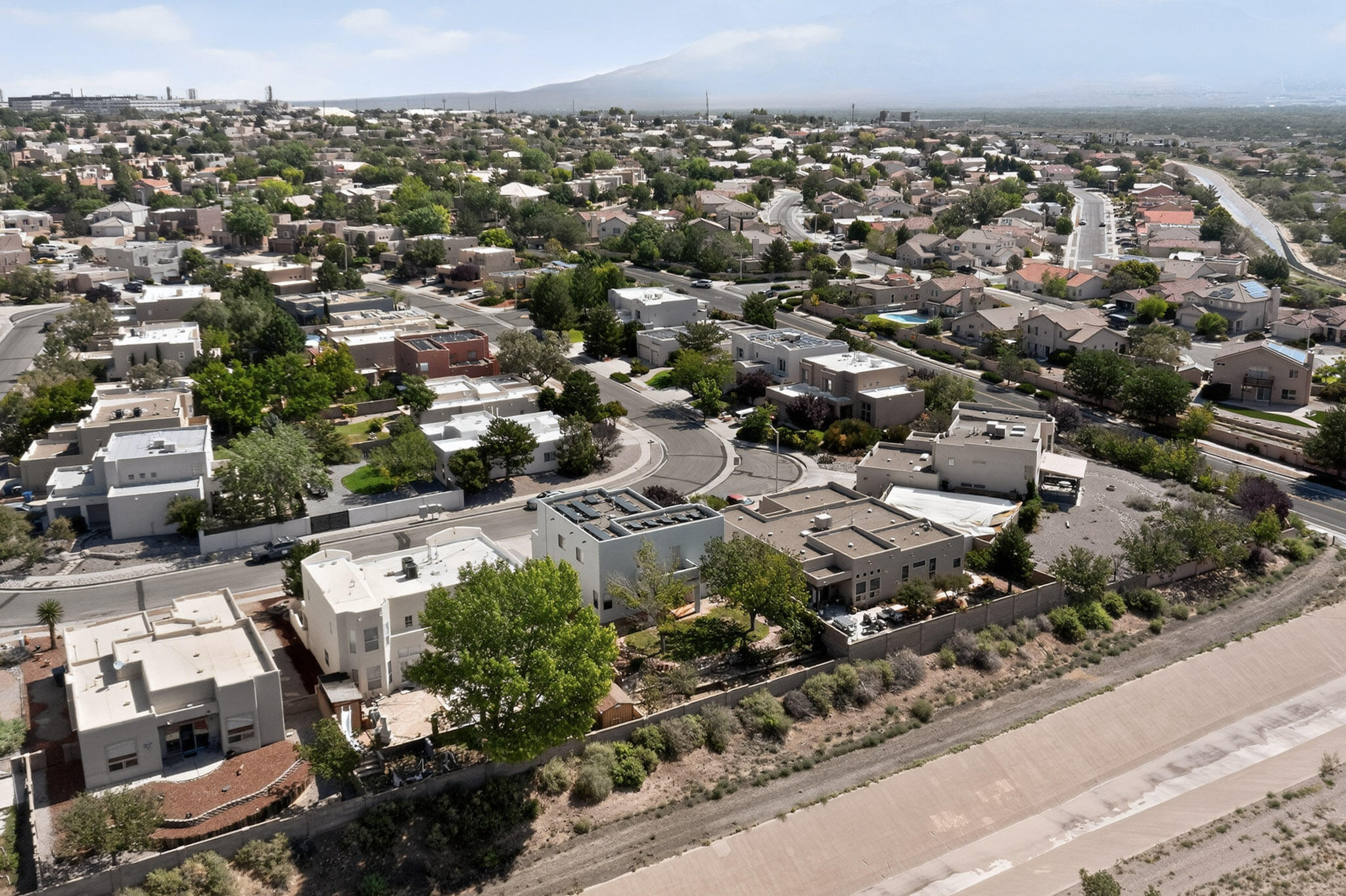 10809 CHICOBUSH Drive NW