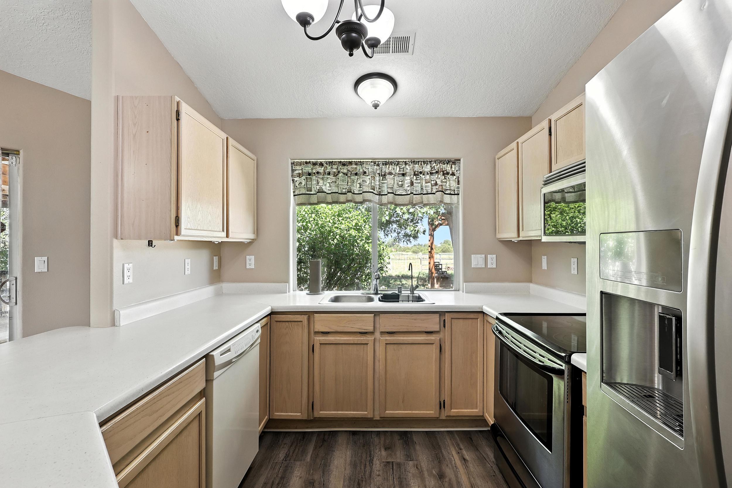 7 Puesta Del Sol Court