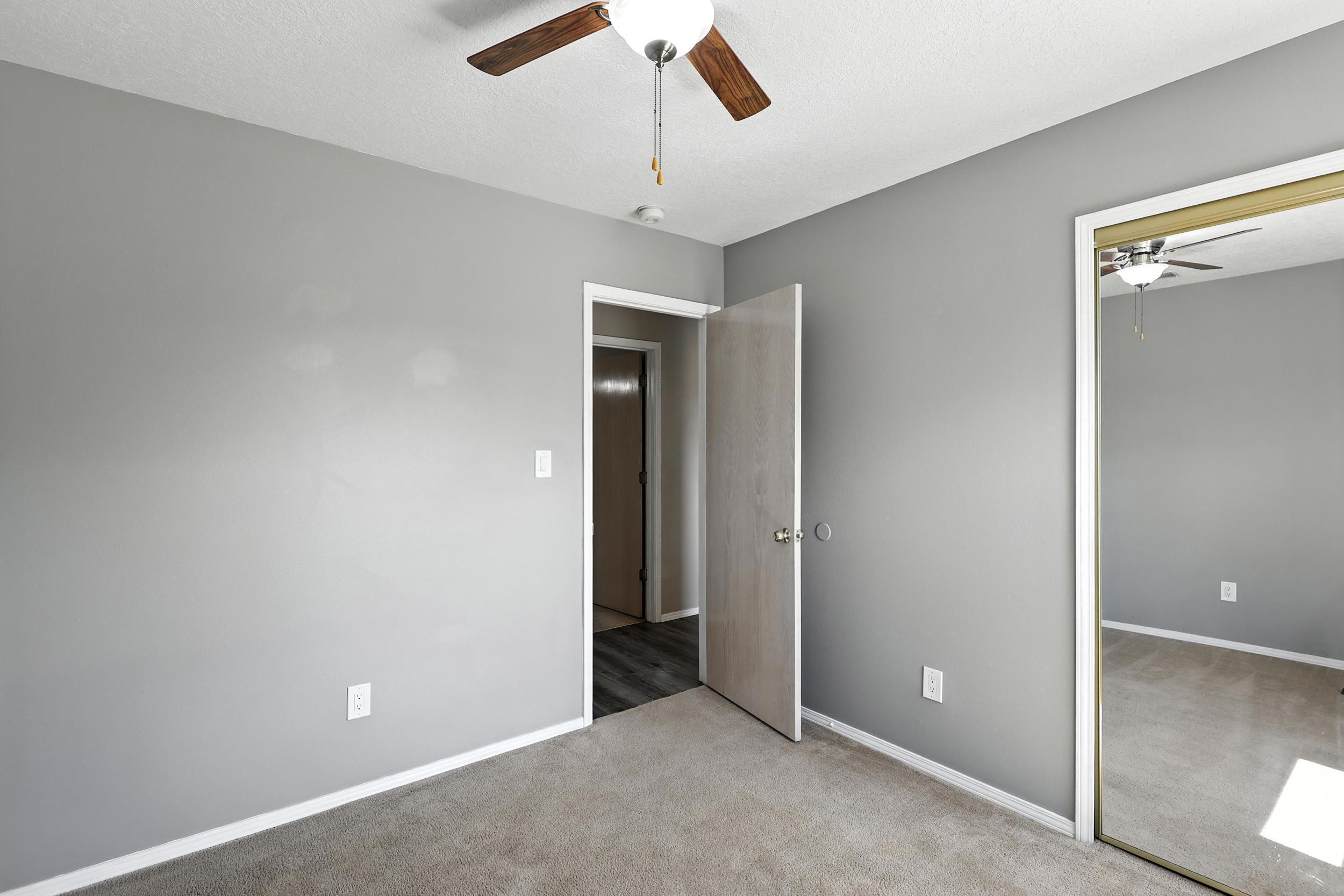 7 Puesta Del Sol Court