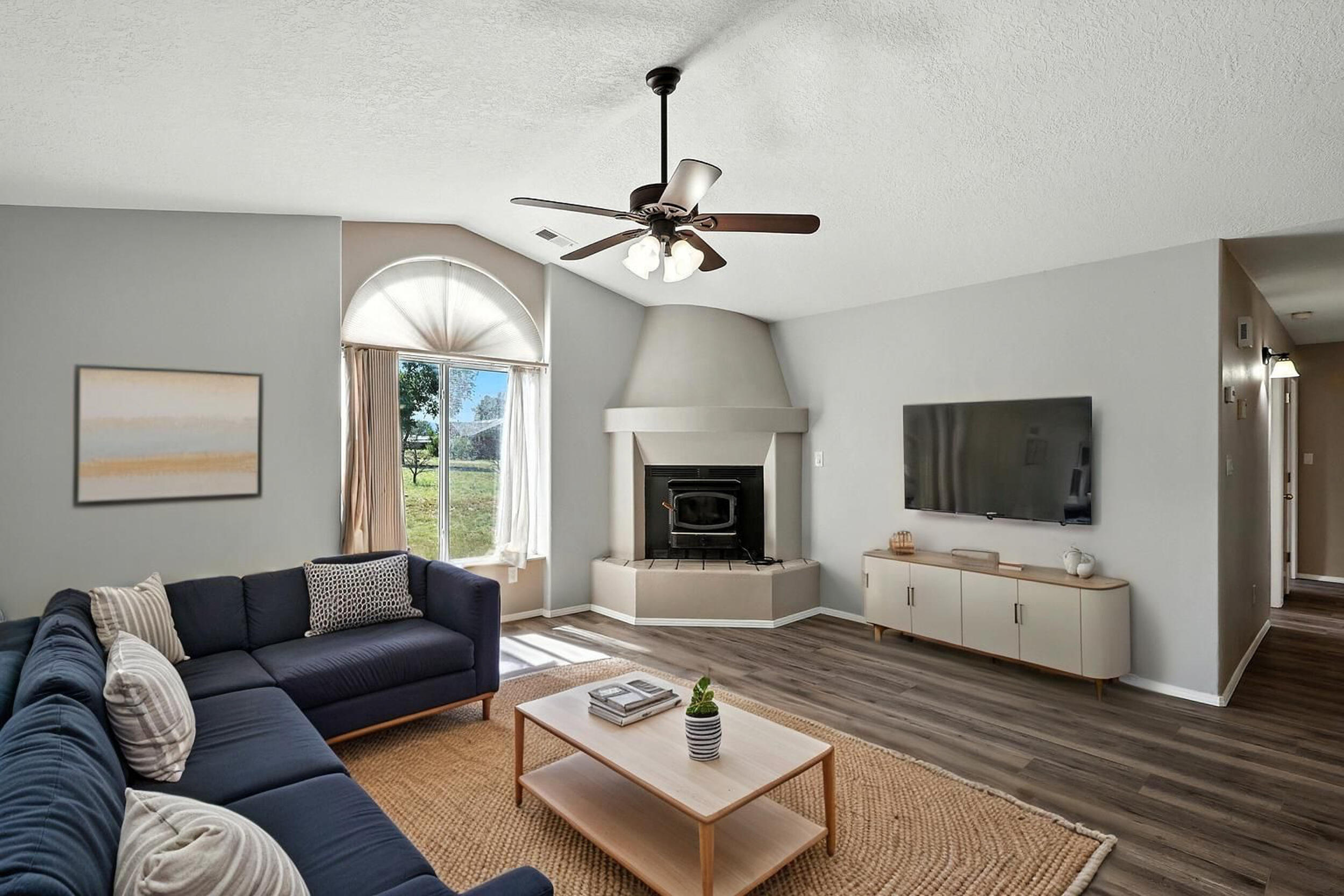 7 Puesta Del Sol Court