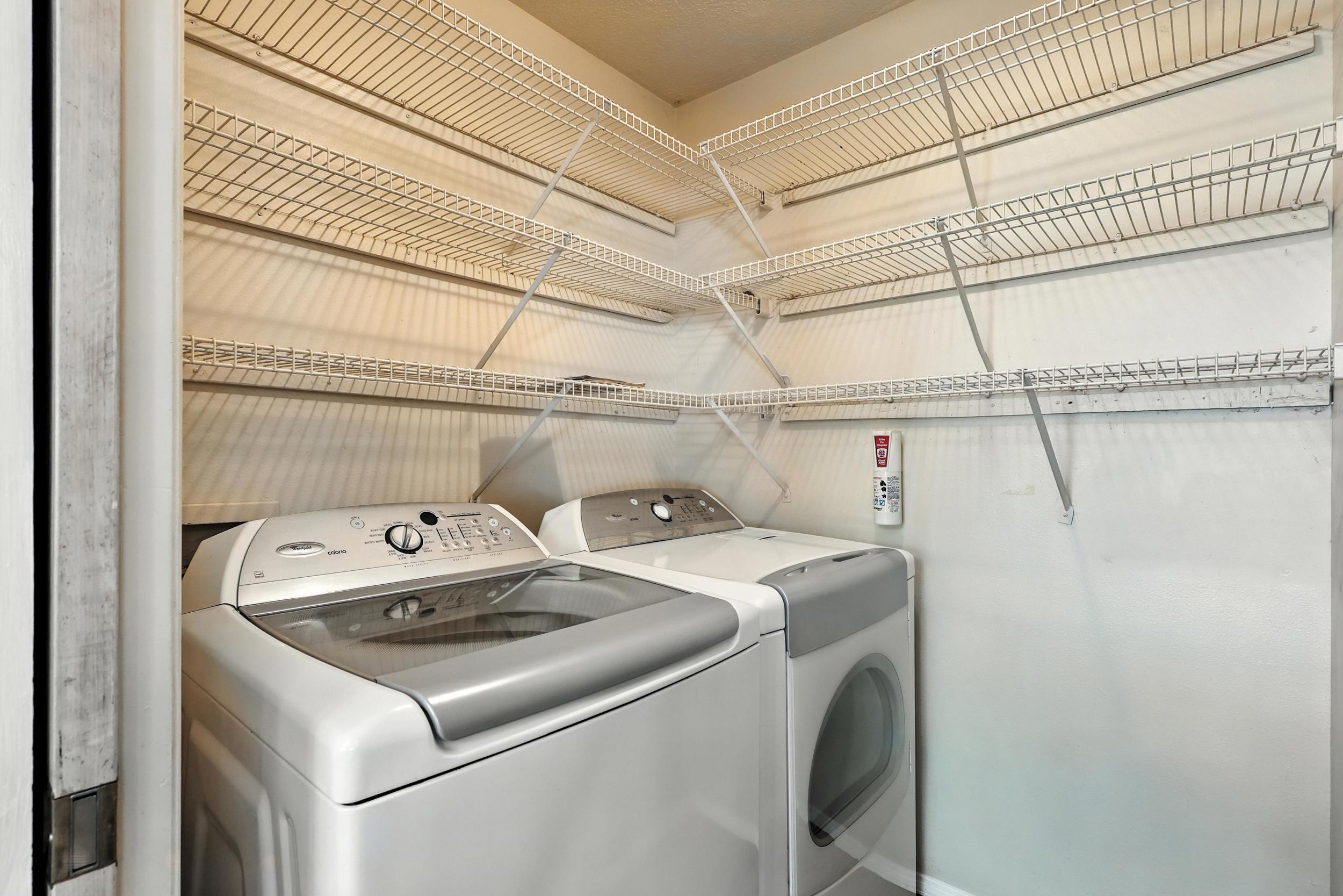 7 Puesta Del Sol Court