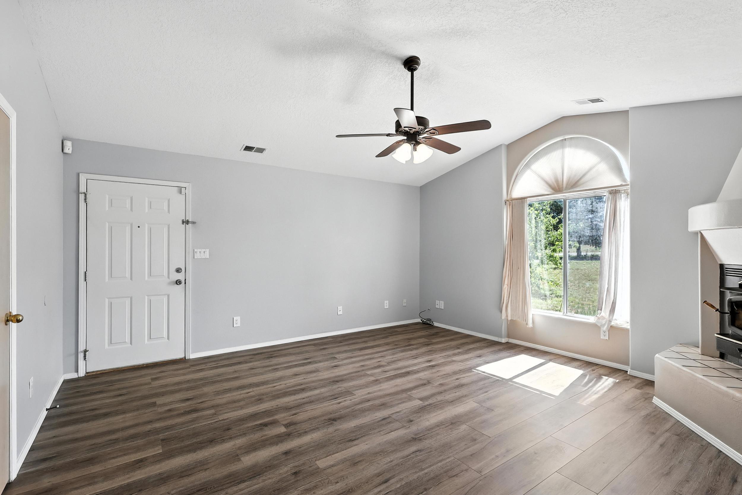 7 Puesta Del Sol Court