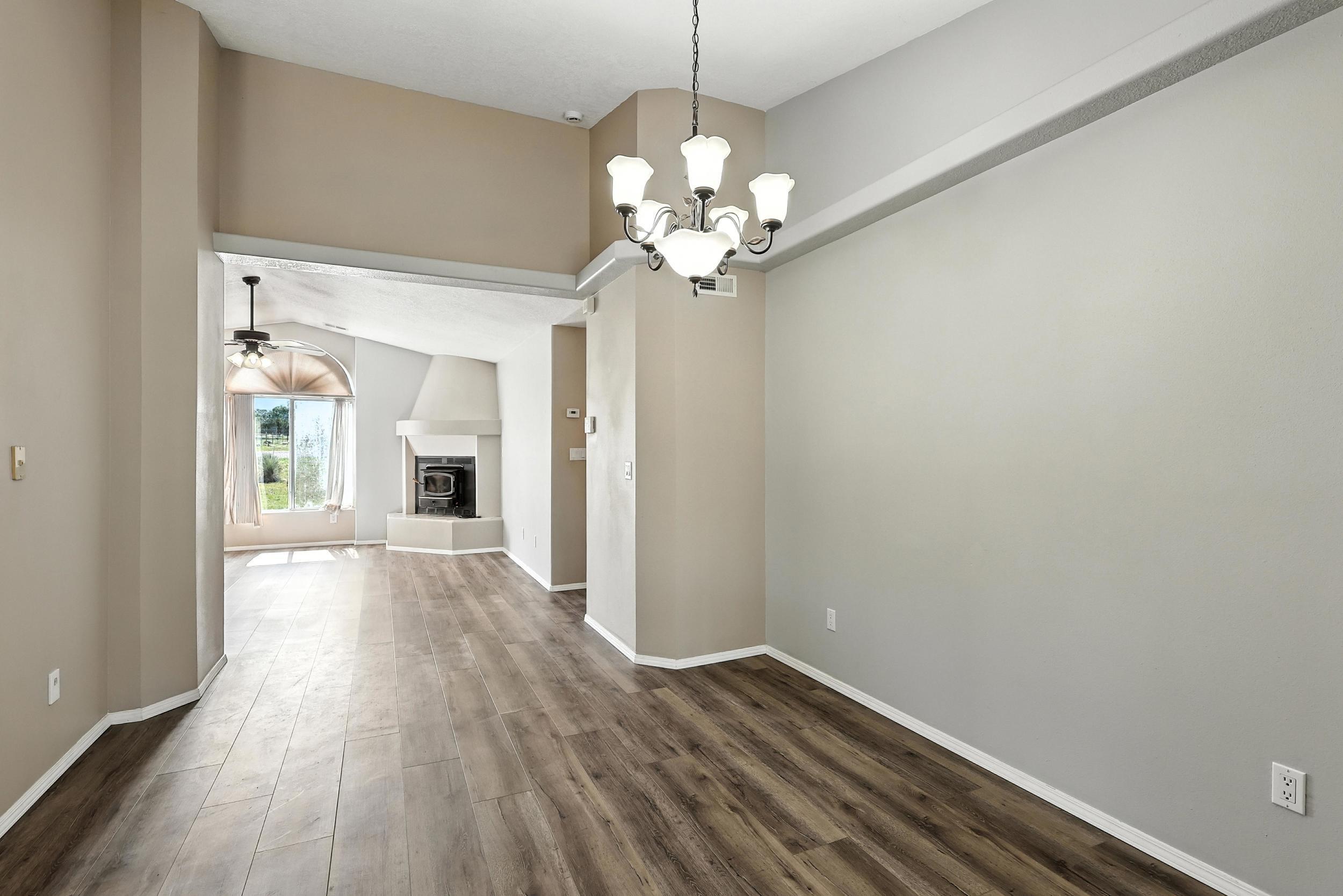 7 Puesta Del Sol Court