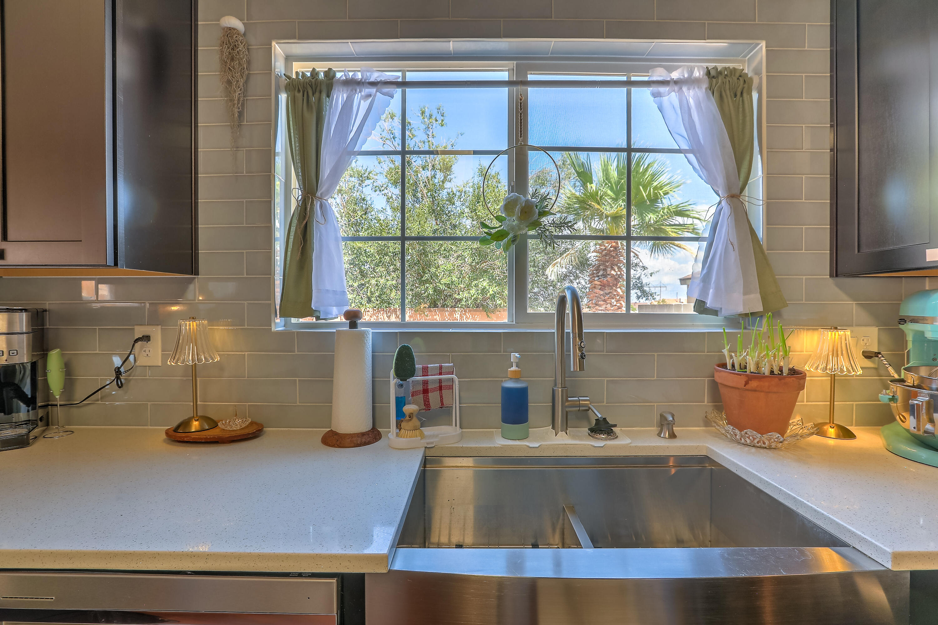 8305 CASA GRIS Court NW