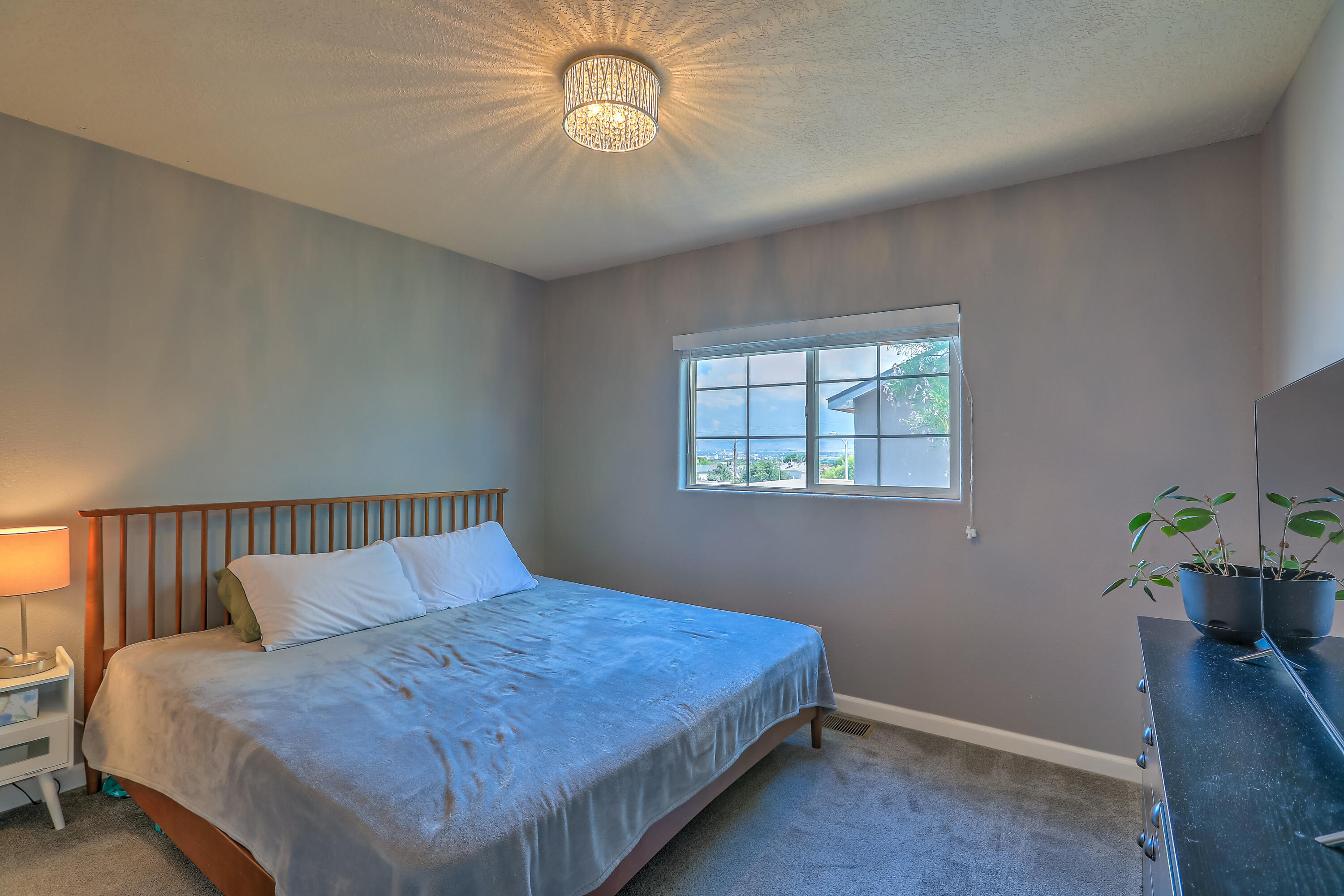 8305 CASA GRIS Court NW