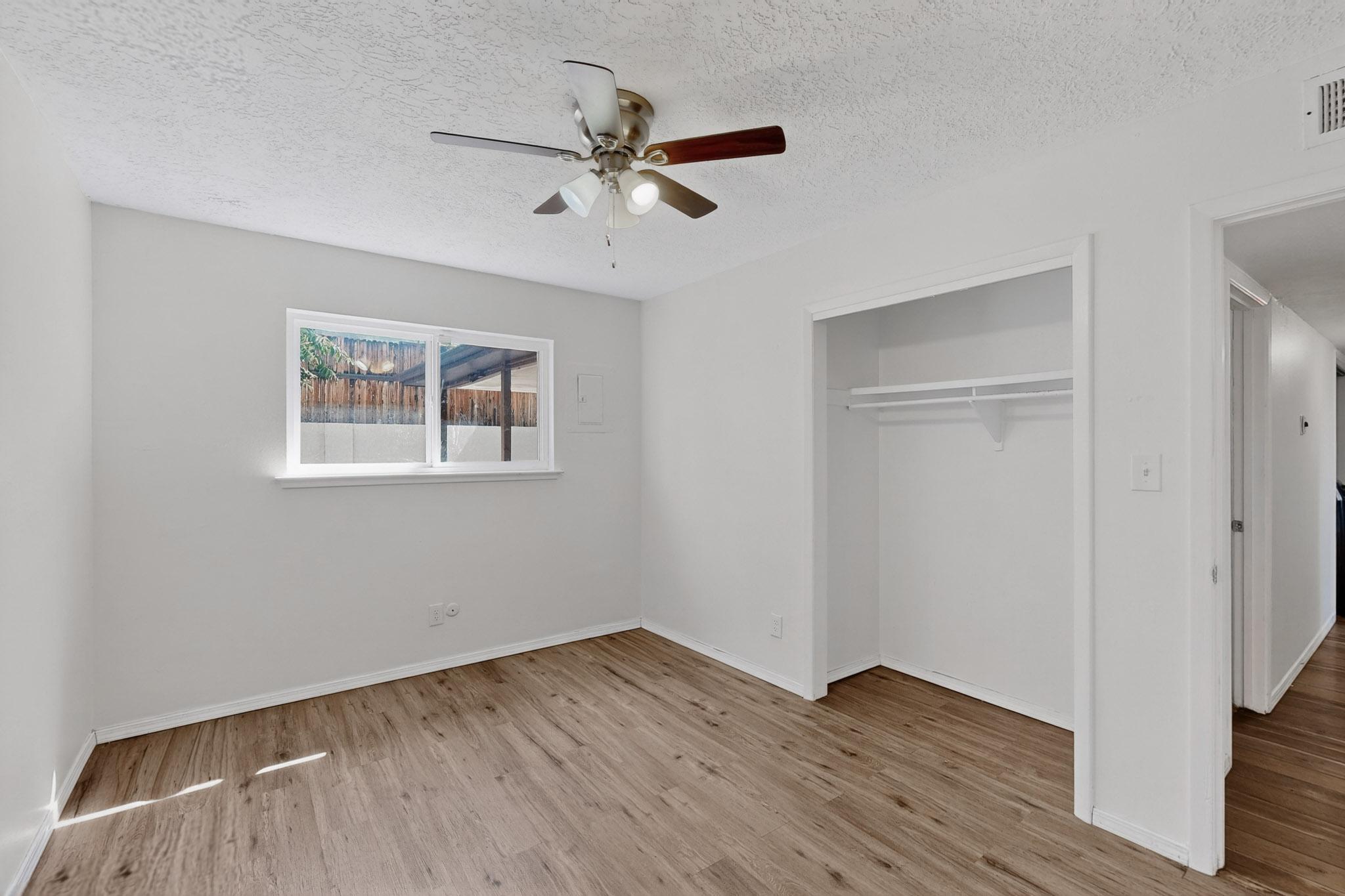14105 DOMINGO Road NE