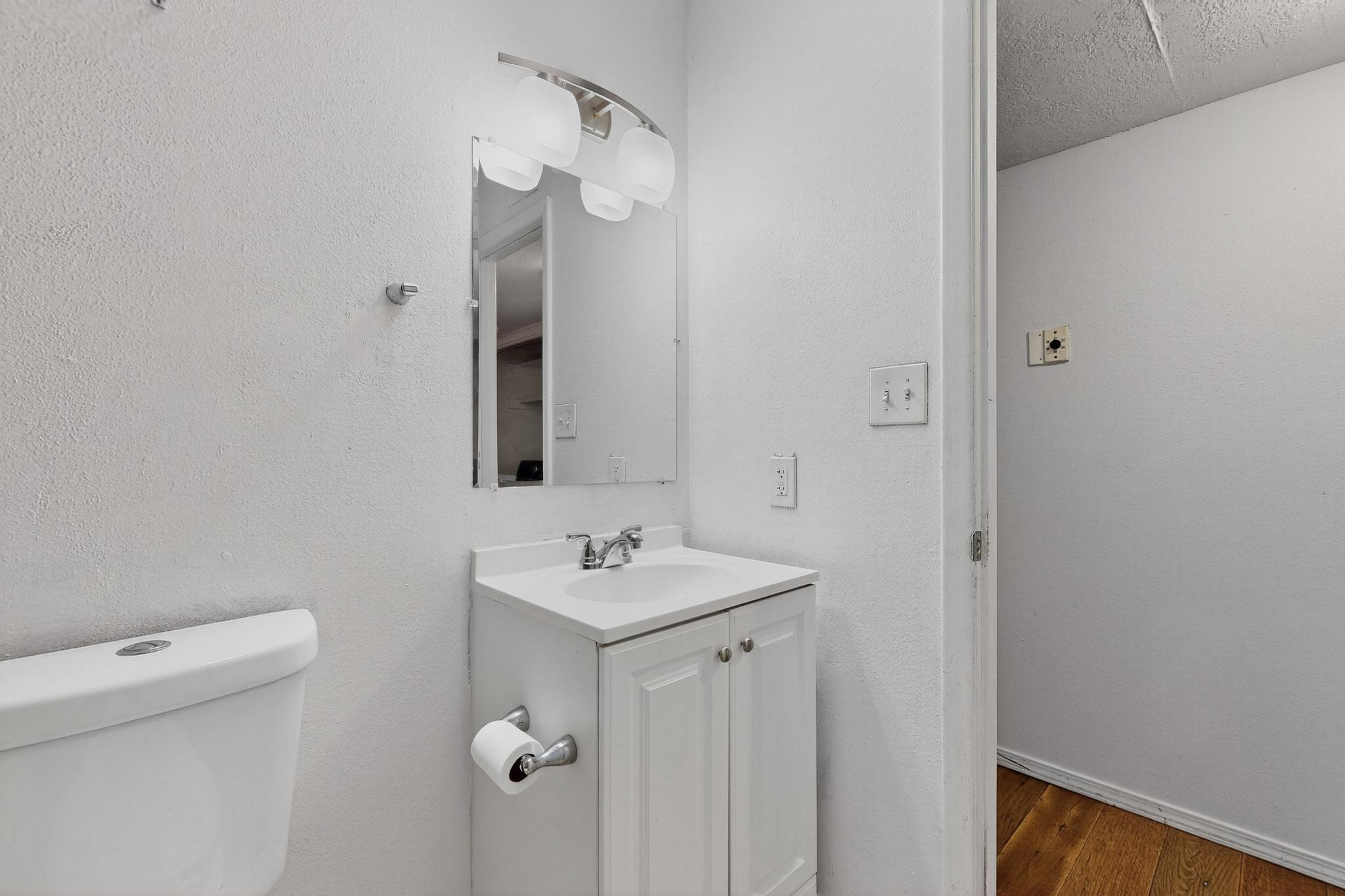 14105 DOMINGO Road NE