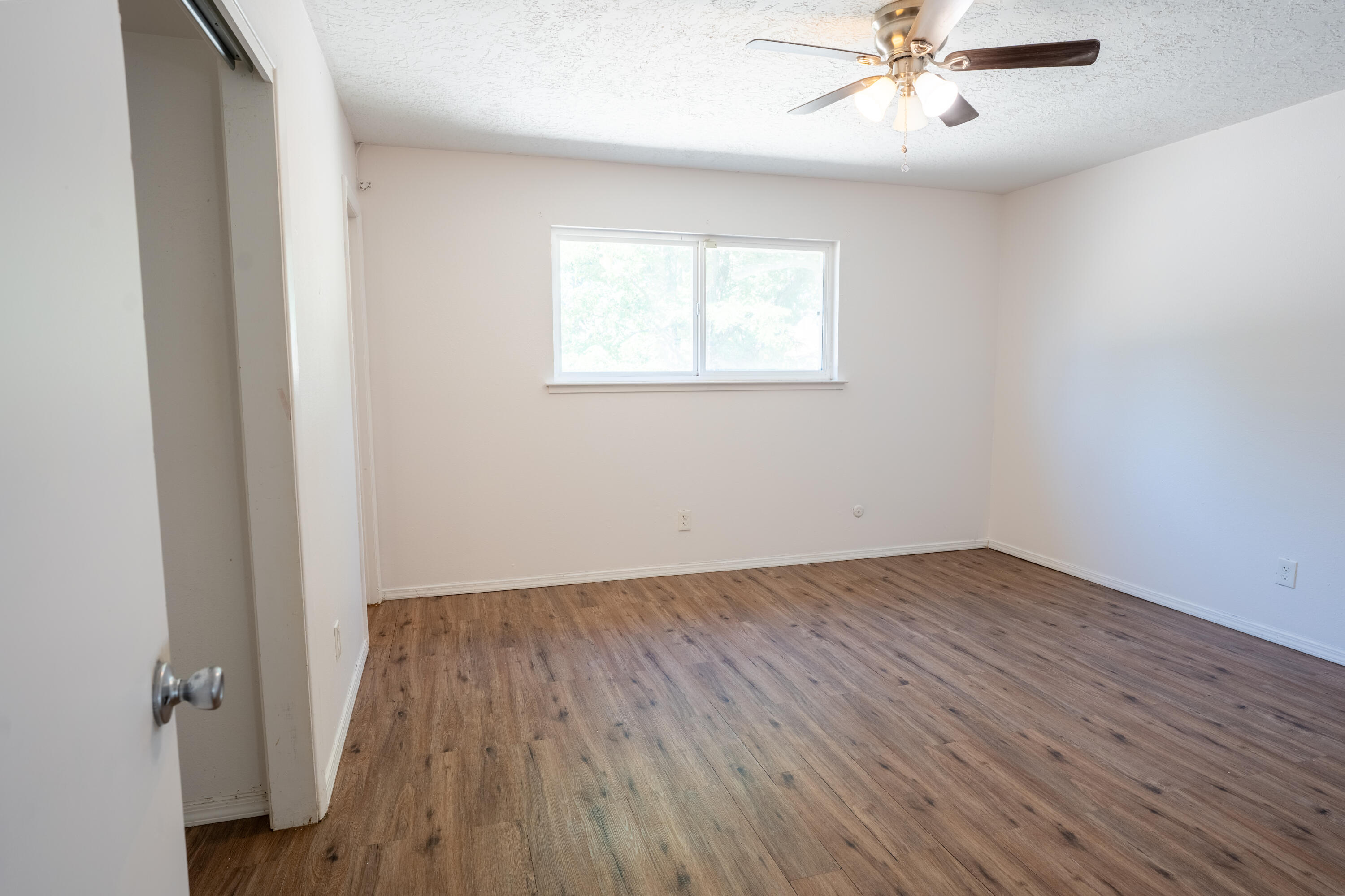 14105 DOMINGO Road NE