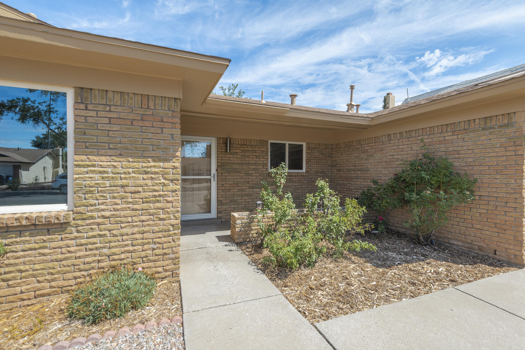 12217 VIENNA Drive NE